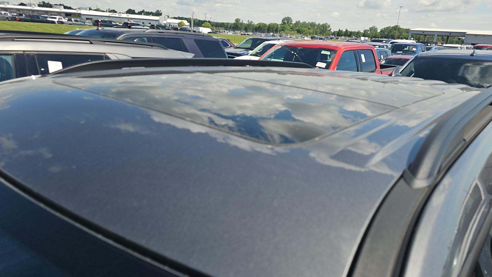 2023 Ford Explorer XLT AWD