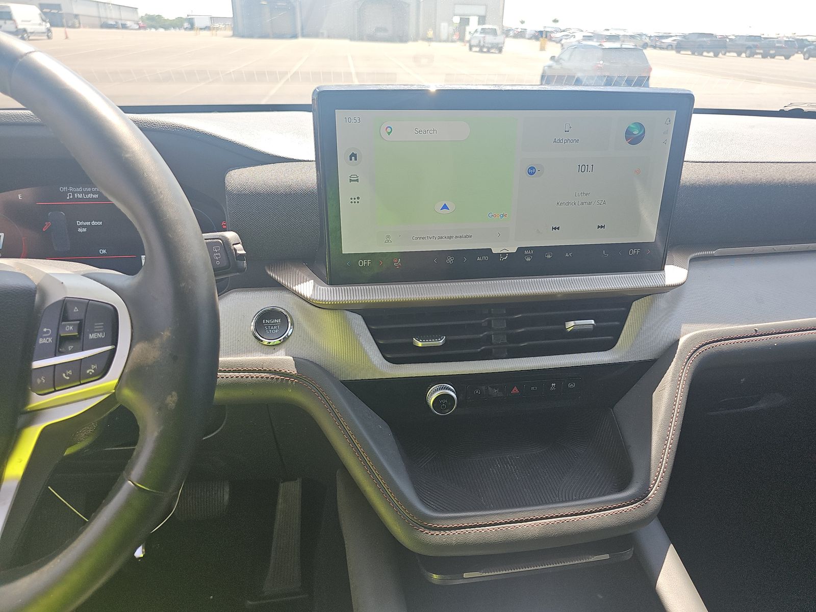 2025 Ford Explorer Active AWD