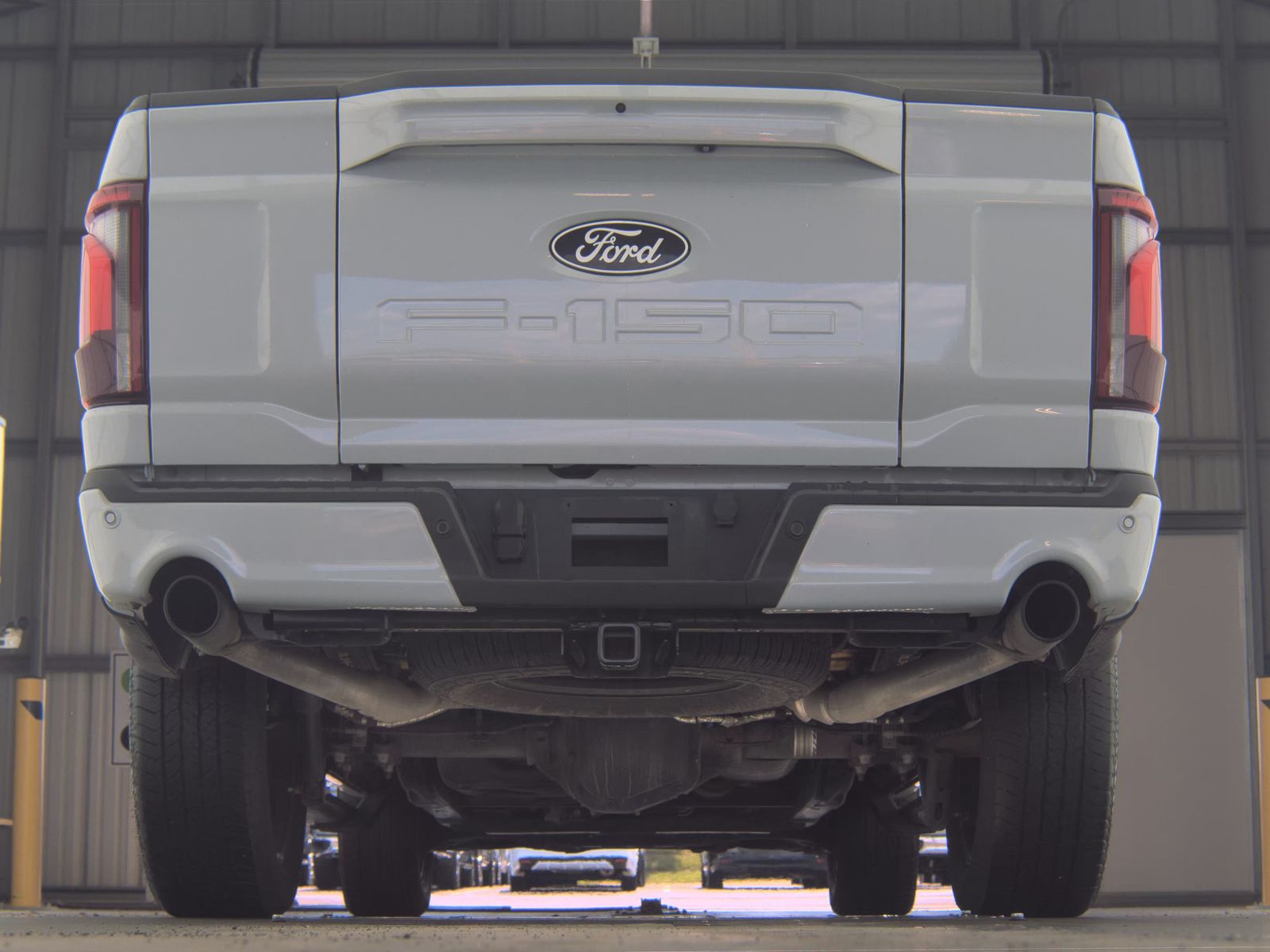2025 Ford F-150 Lariat AWD