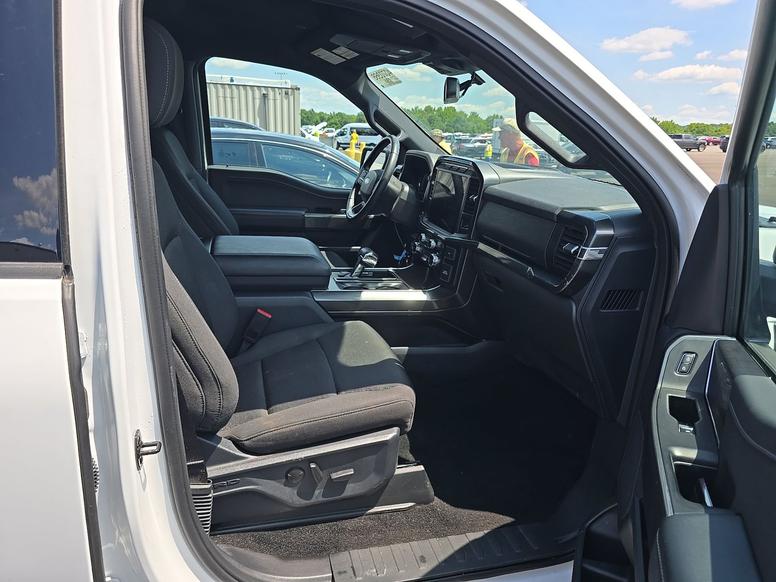 2023 Ford F-150 XLT AWD