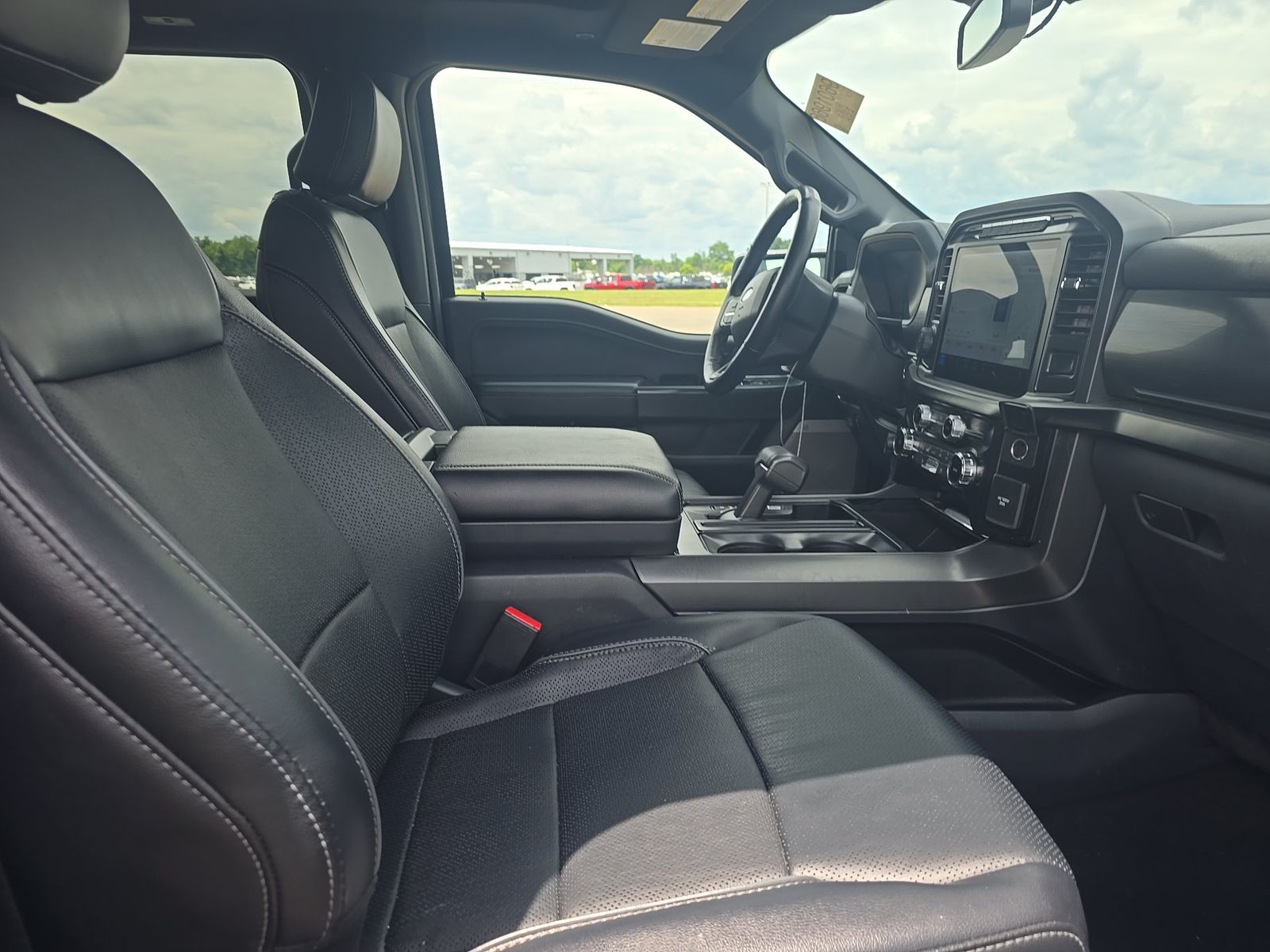 2024 Ford F-150 Hybrid Lariat AWD