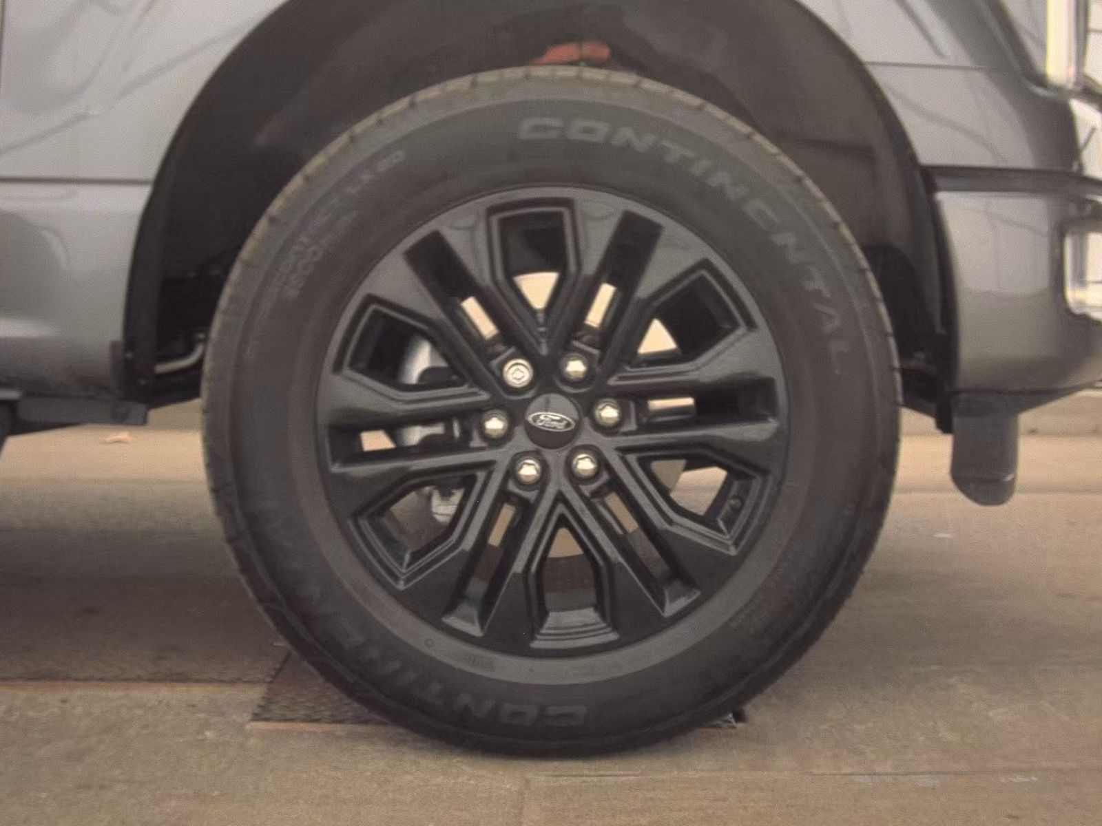 2024 Ford F-150 Hybrid Lariat AWD