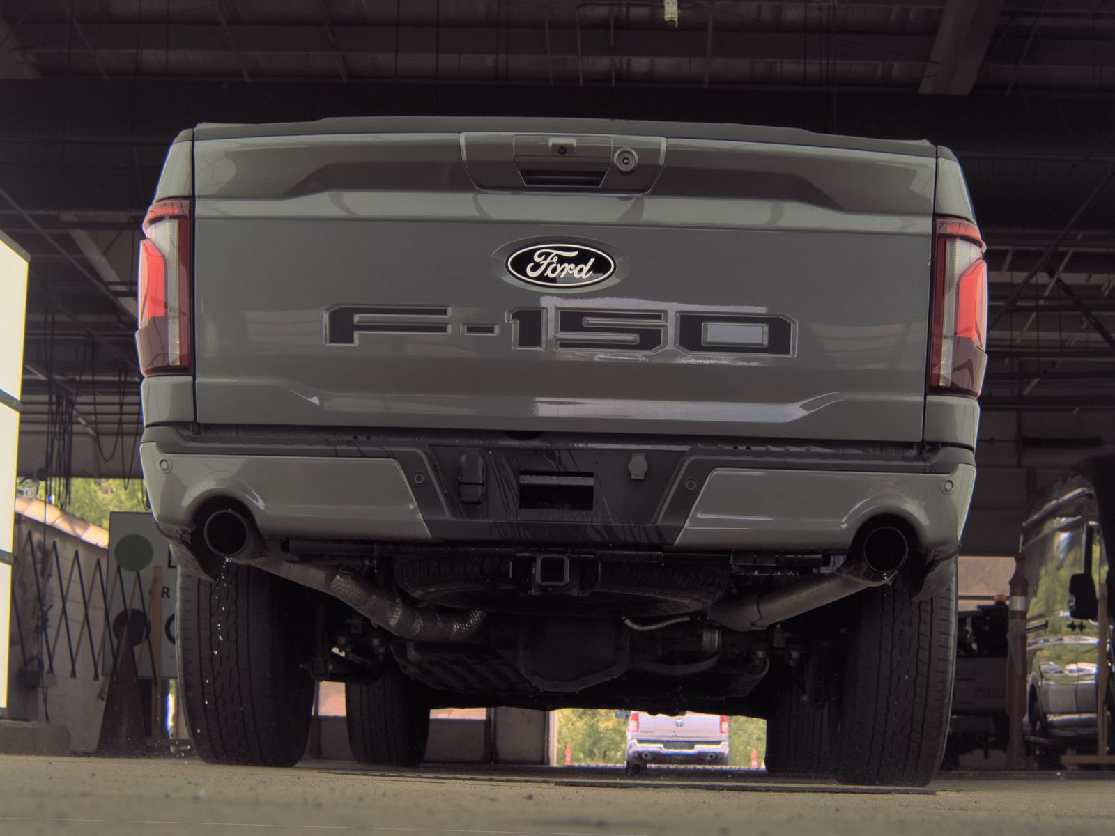 2024 Ford F-150 Hybrid Lariat AWD