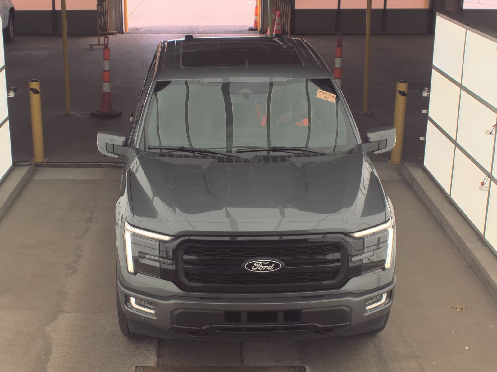 2024 Ford F-150 Hybrid Lariat AWD