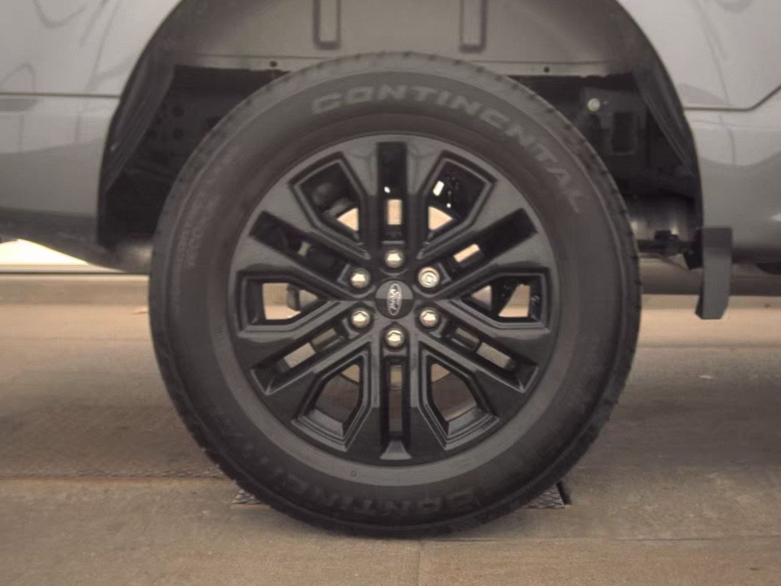 2024 Ford F-150 Hybrid Lariat AWD