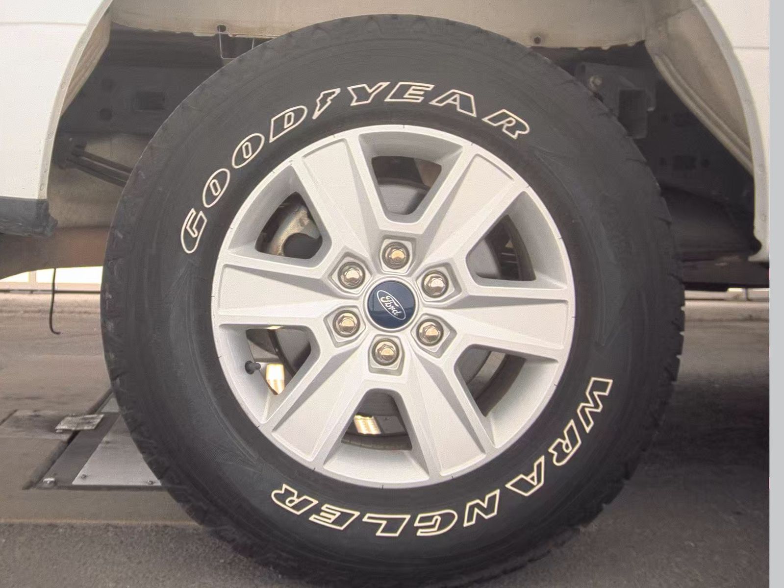 2019 Ford F-150 XL RWD