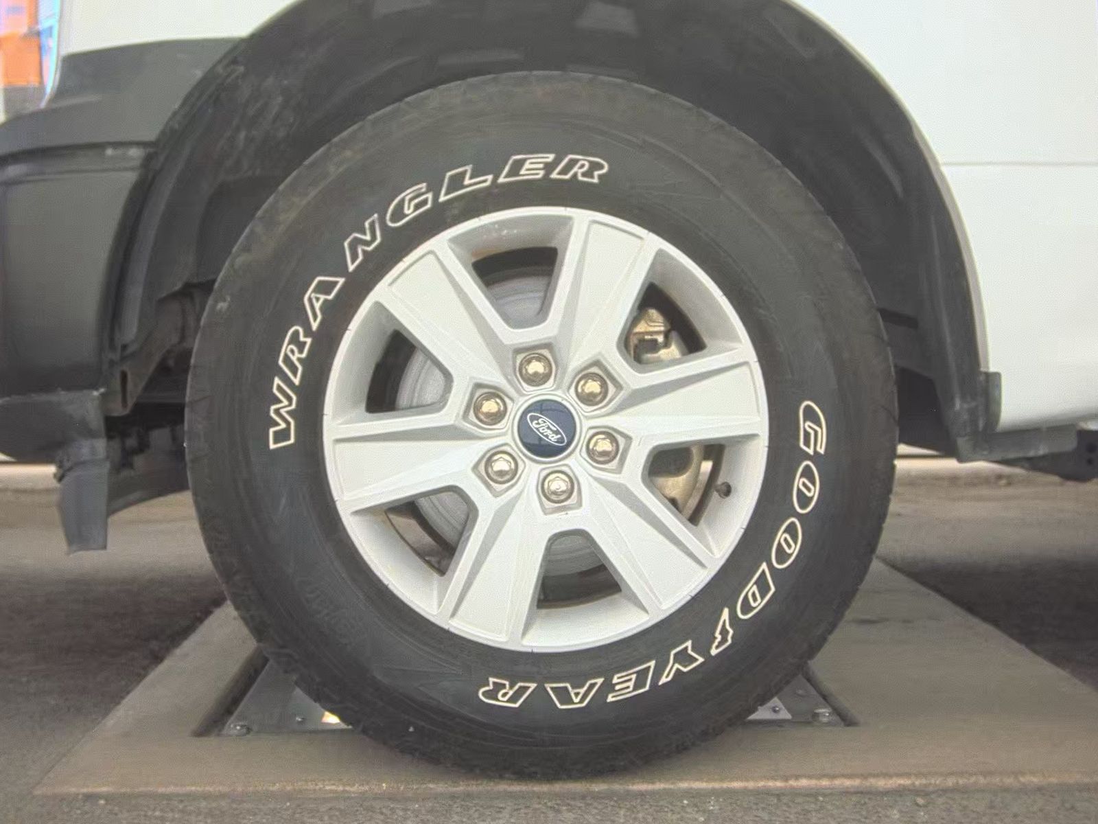 2019 Ford F-150 XL RWD