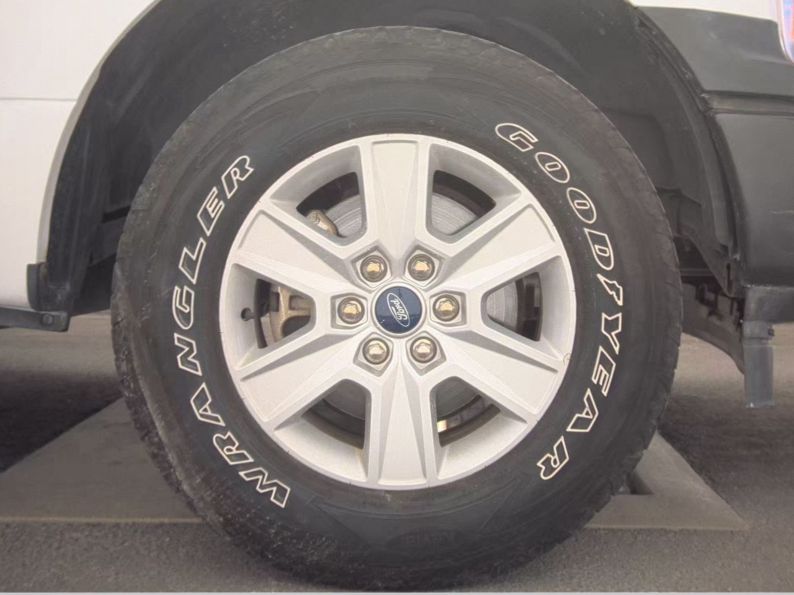 2019 Ford F-150 XL RWD