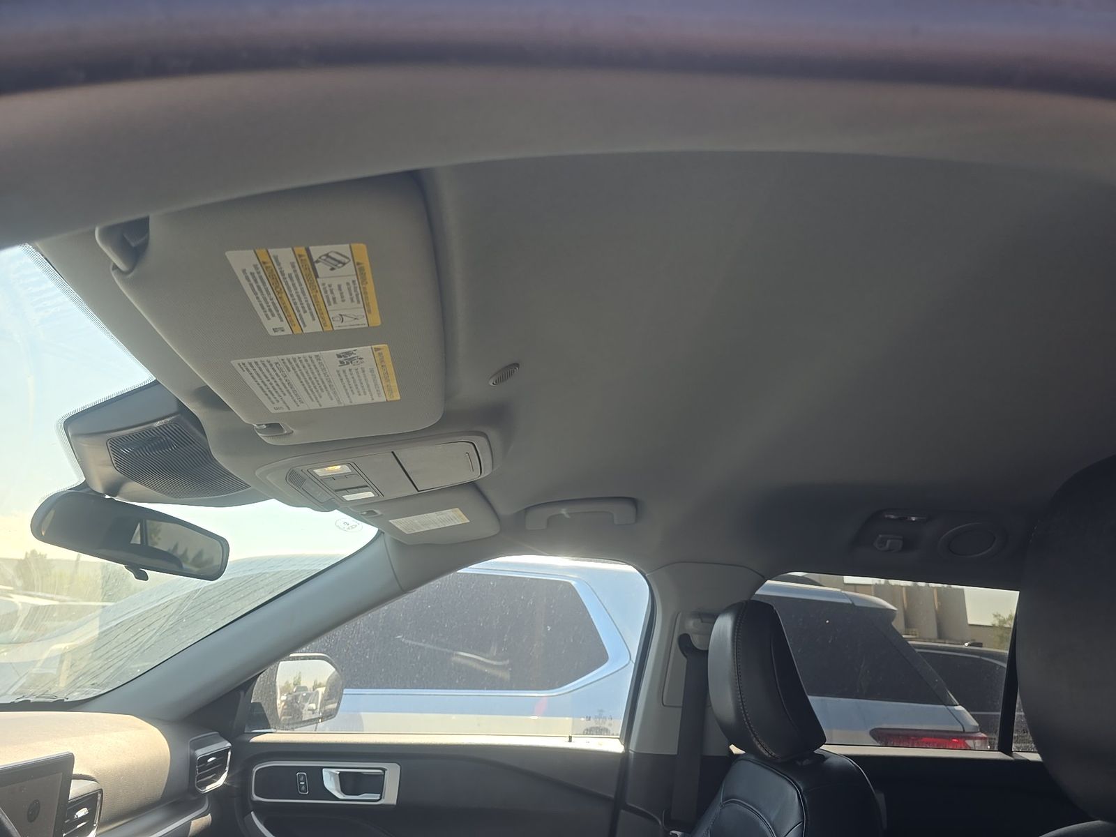 2023 Ford Explorer XLT RWD