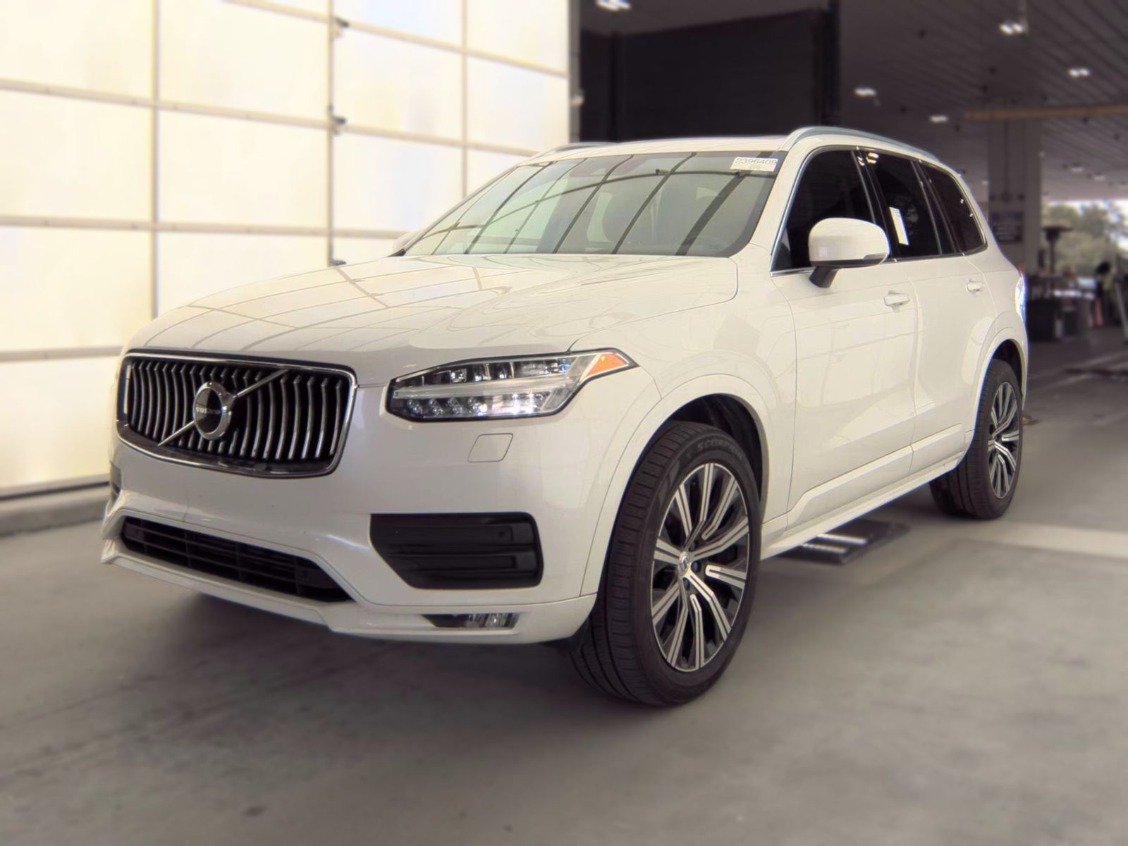 2021 Volvo XC90 T5 Momentum FWD