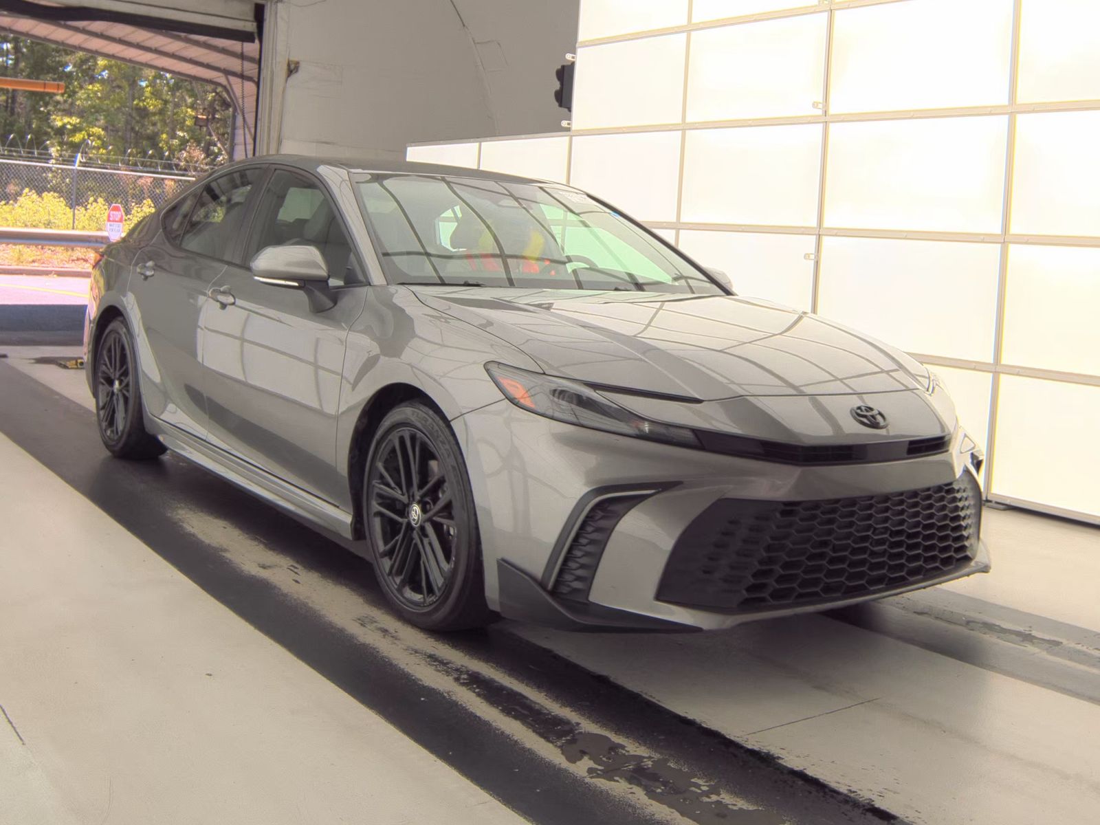 2025 Toyota Camry SE FWD