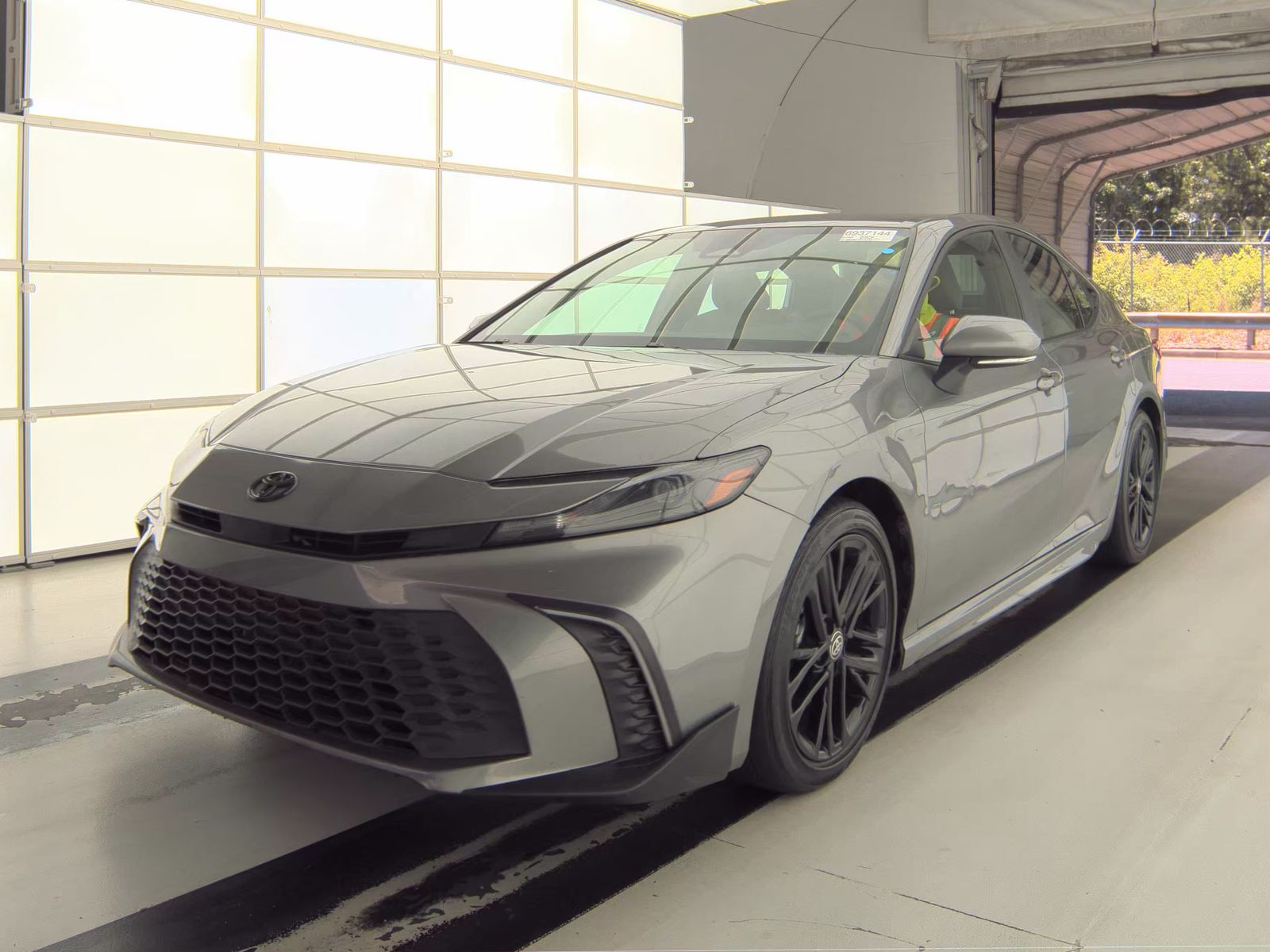 2025 Toyota Camry SE FWD