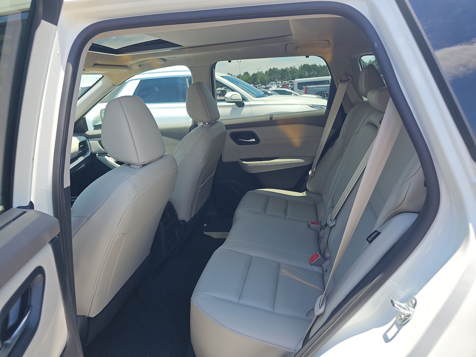 2023 Nissan Rogue SV FWD