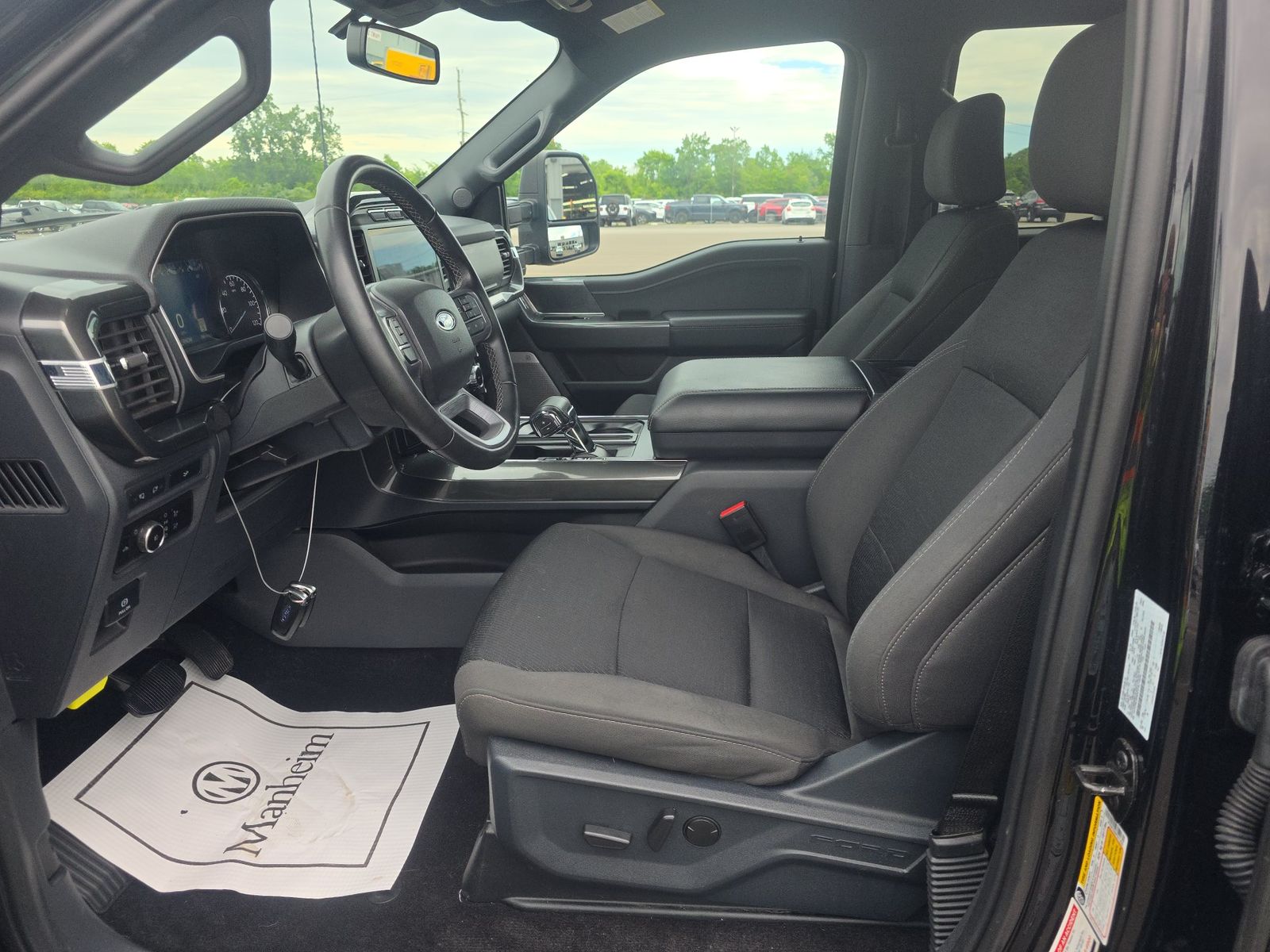 2023 Ford F-150 XLT AWD