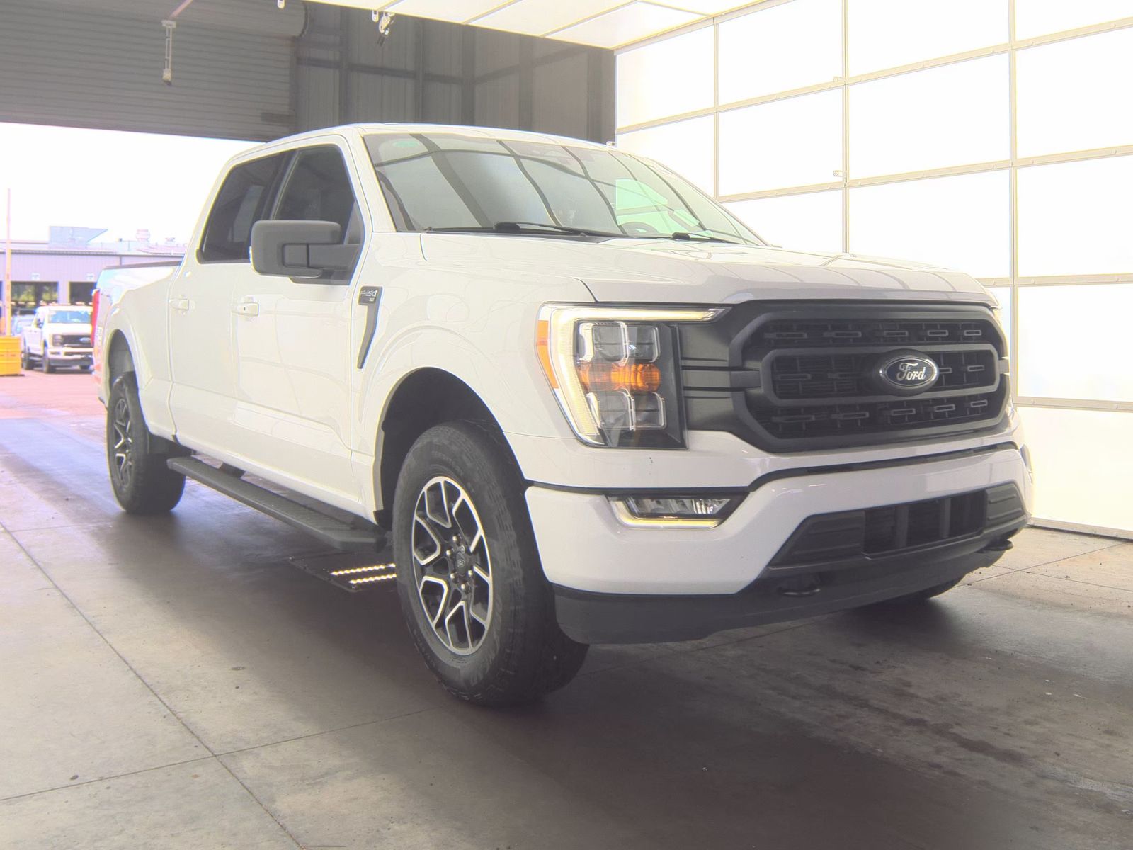 2023 Ford F-150 XLT AWD