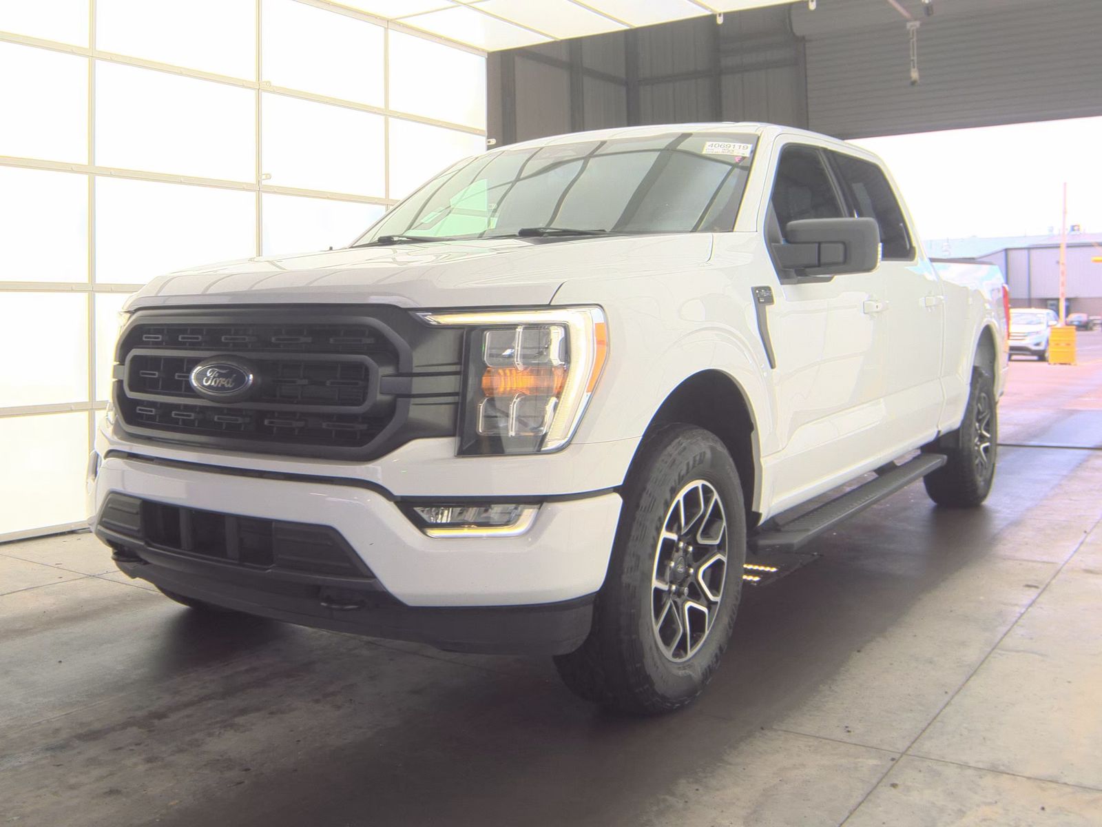 2023 Ford F-150 XLT AWD