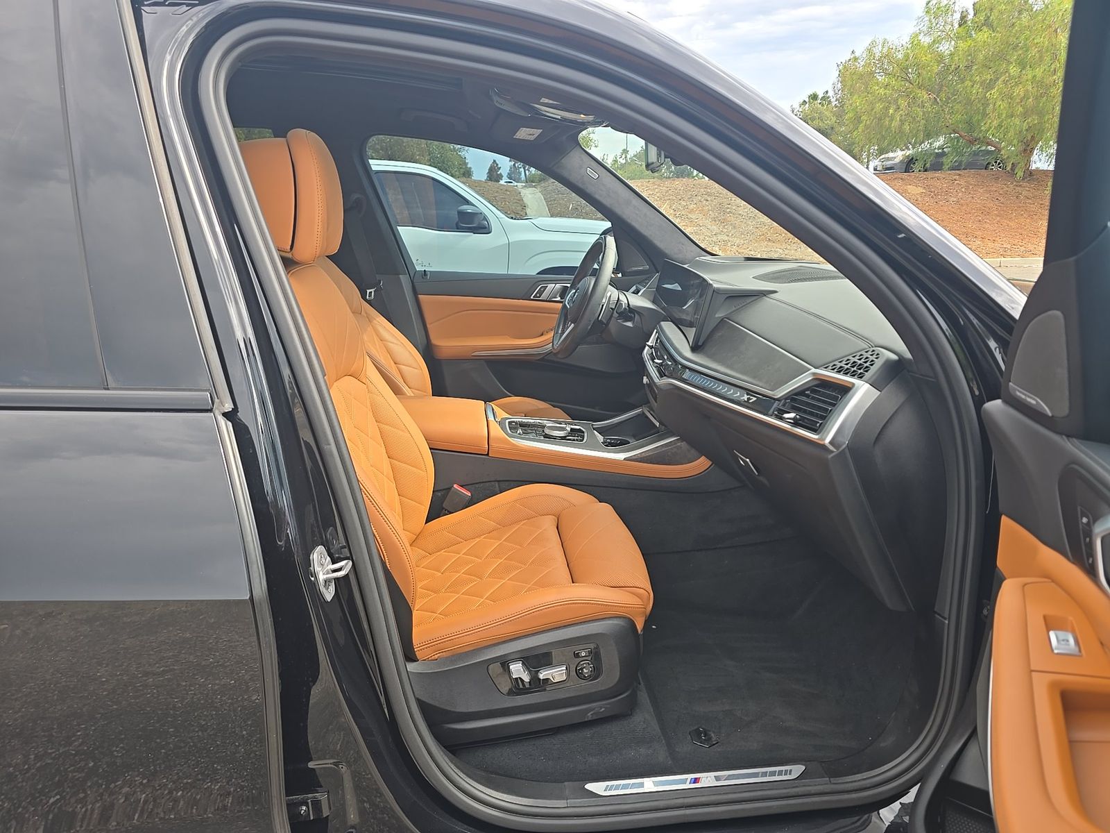 2023 BMW X7 xDrive40i AWD