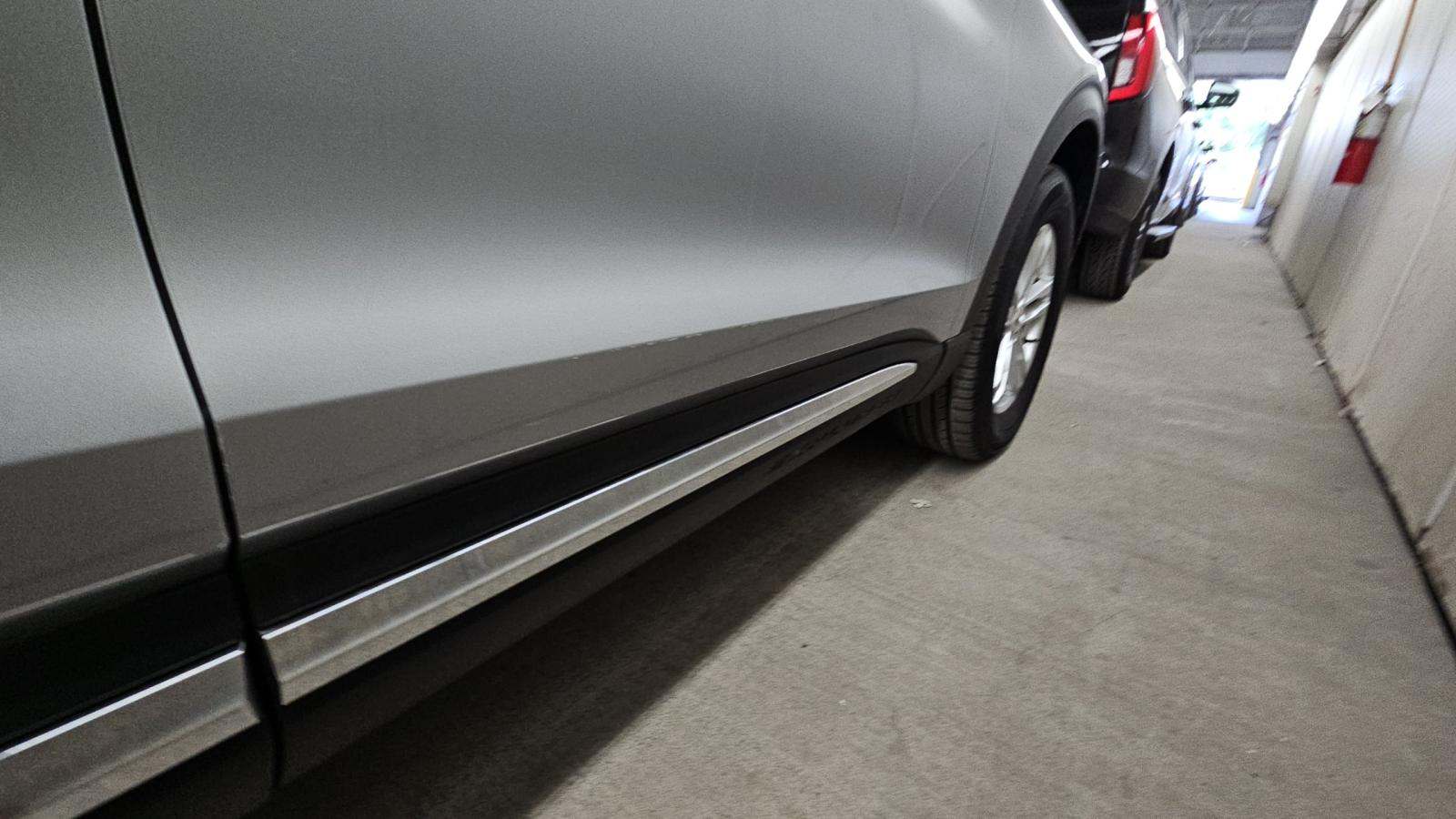 2023 Ford Explorer XLT AWD