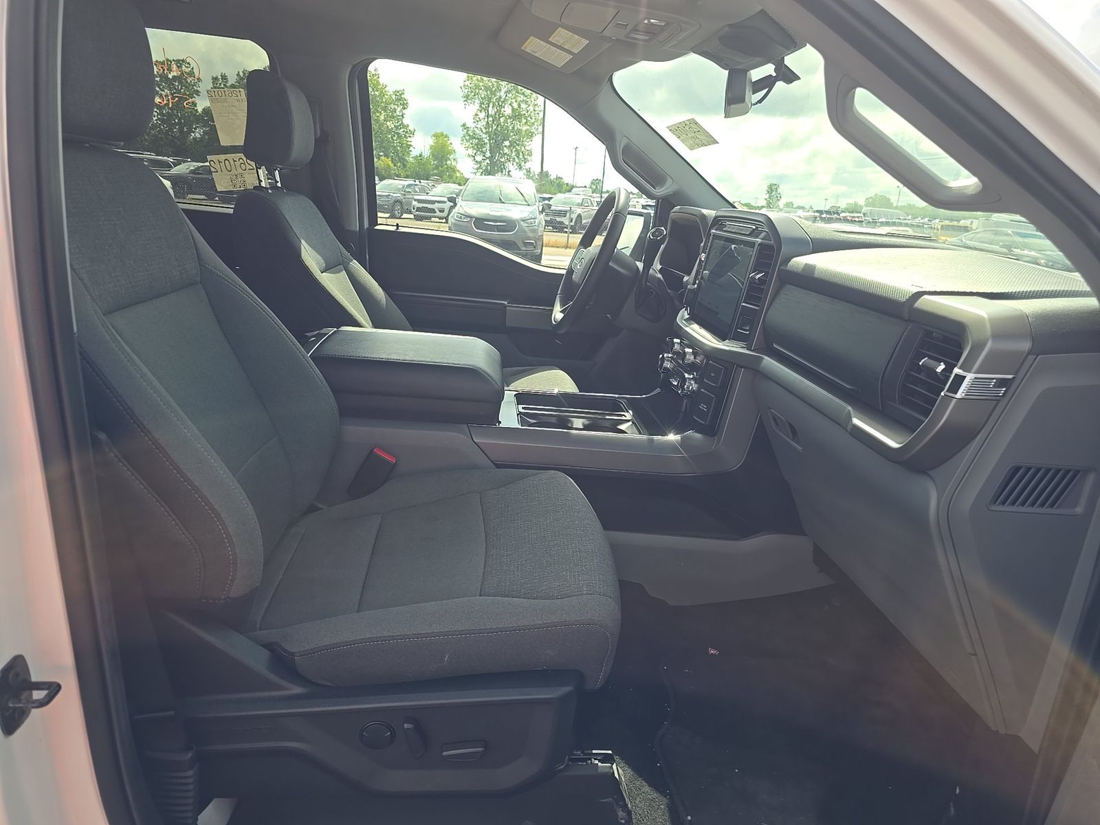 2024 Ford F-150 XLT AWD