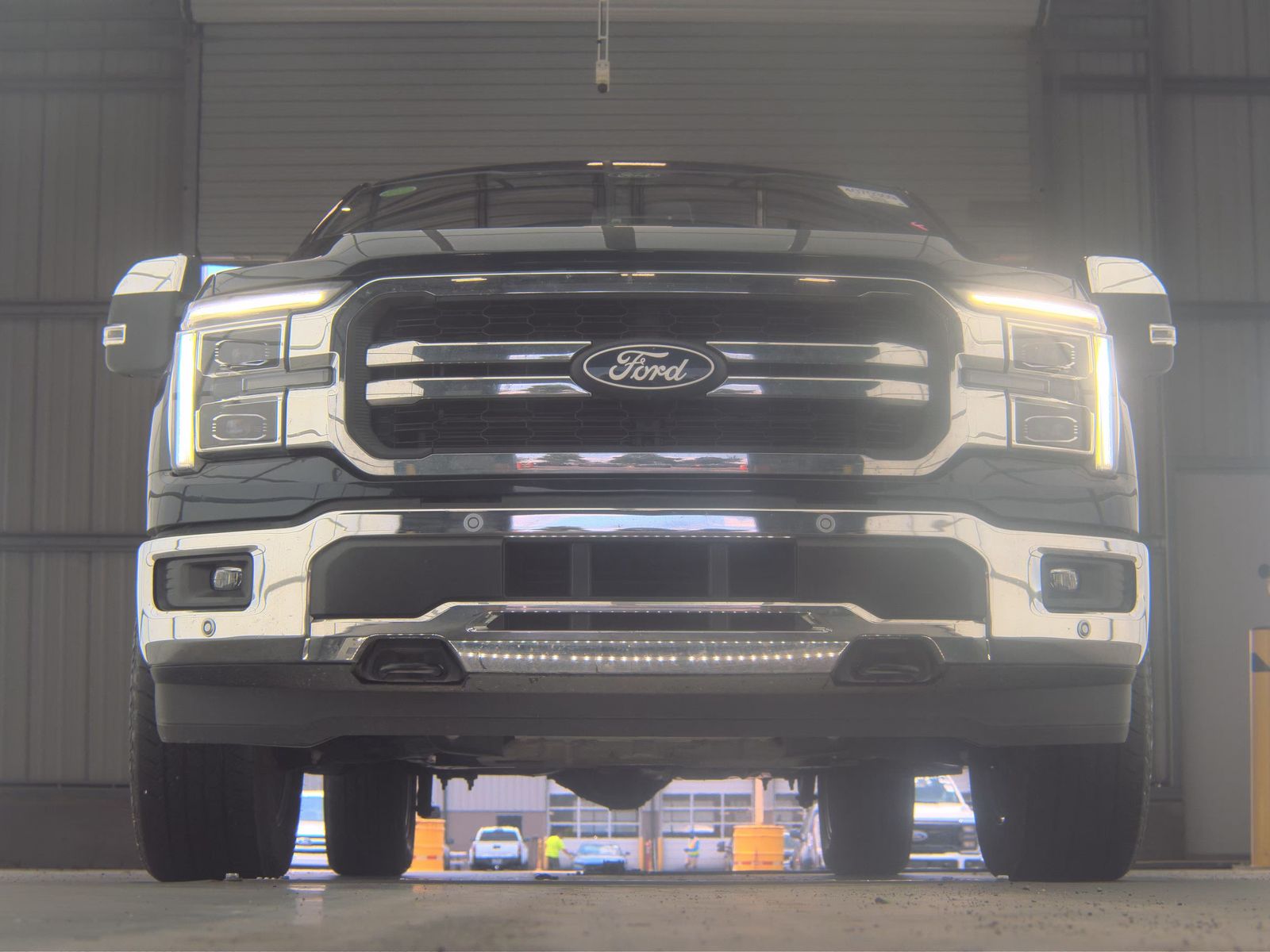 2025 Ford F-150 Hybrid Lariat AWD