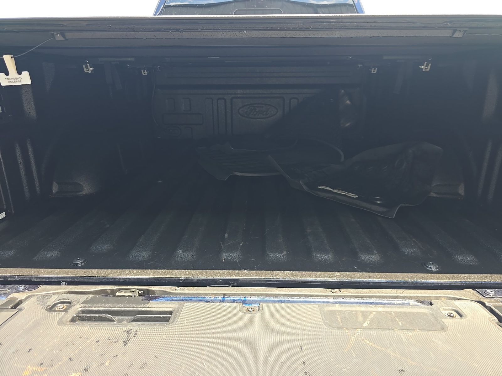 2025 Ford F-150 Hybrid Lariat AWD