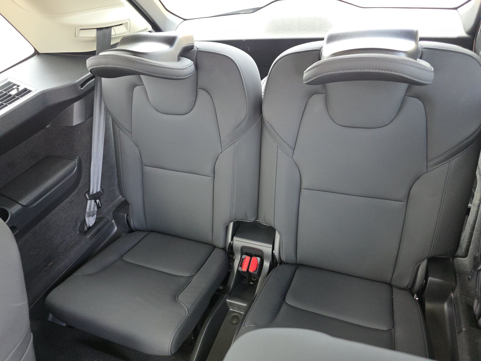 2025 Volvo XC90 Plug-In Hybrid T8 Plus AWD
