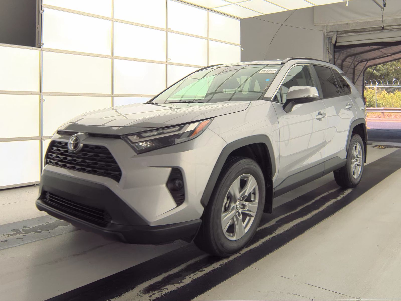 2024 Toyota RAV4 XLE FWD