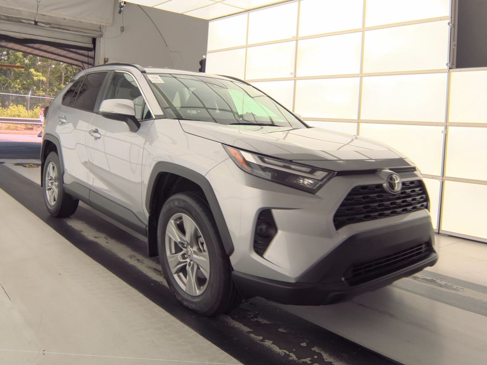 2024 Toyota RAV4 XLE FWD