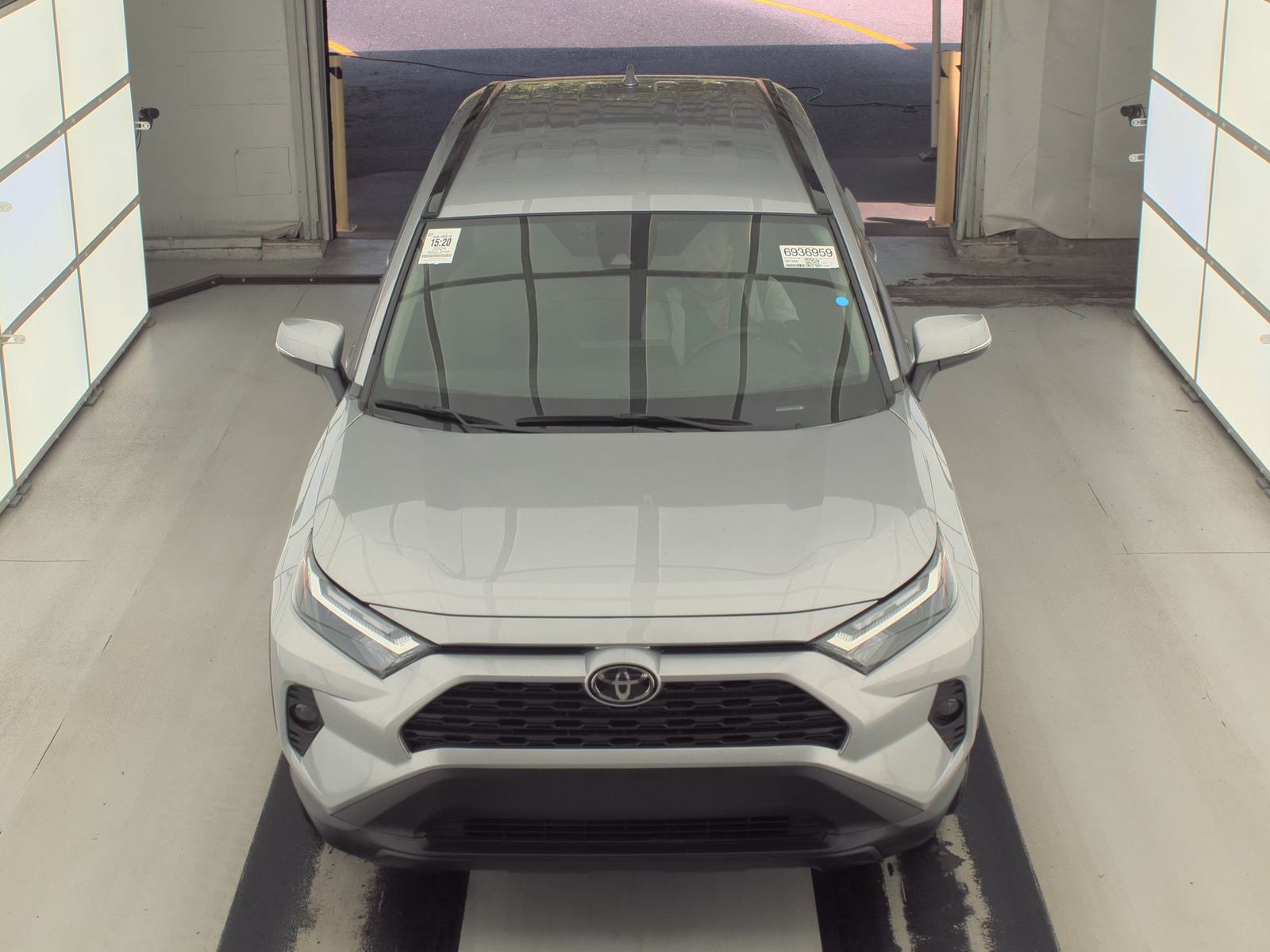 2024 Toyota RAV4 XLE FWD