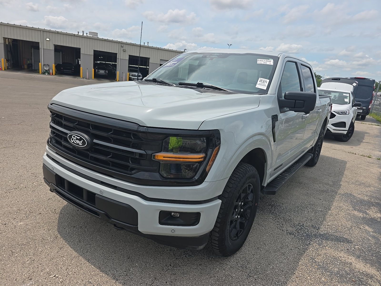 2024 Ford F-150 Hybrid XLT AWD