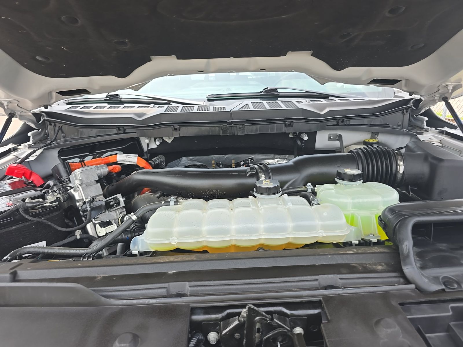 2024 Ford F-150 Hybrid XLT AWD