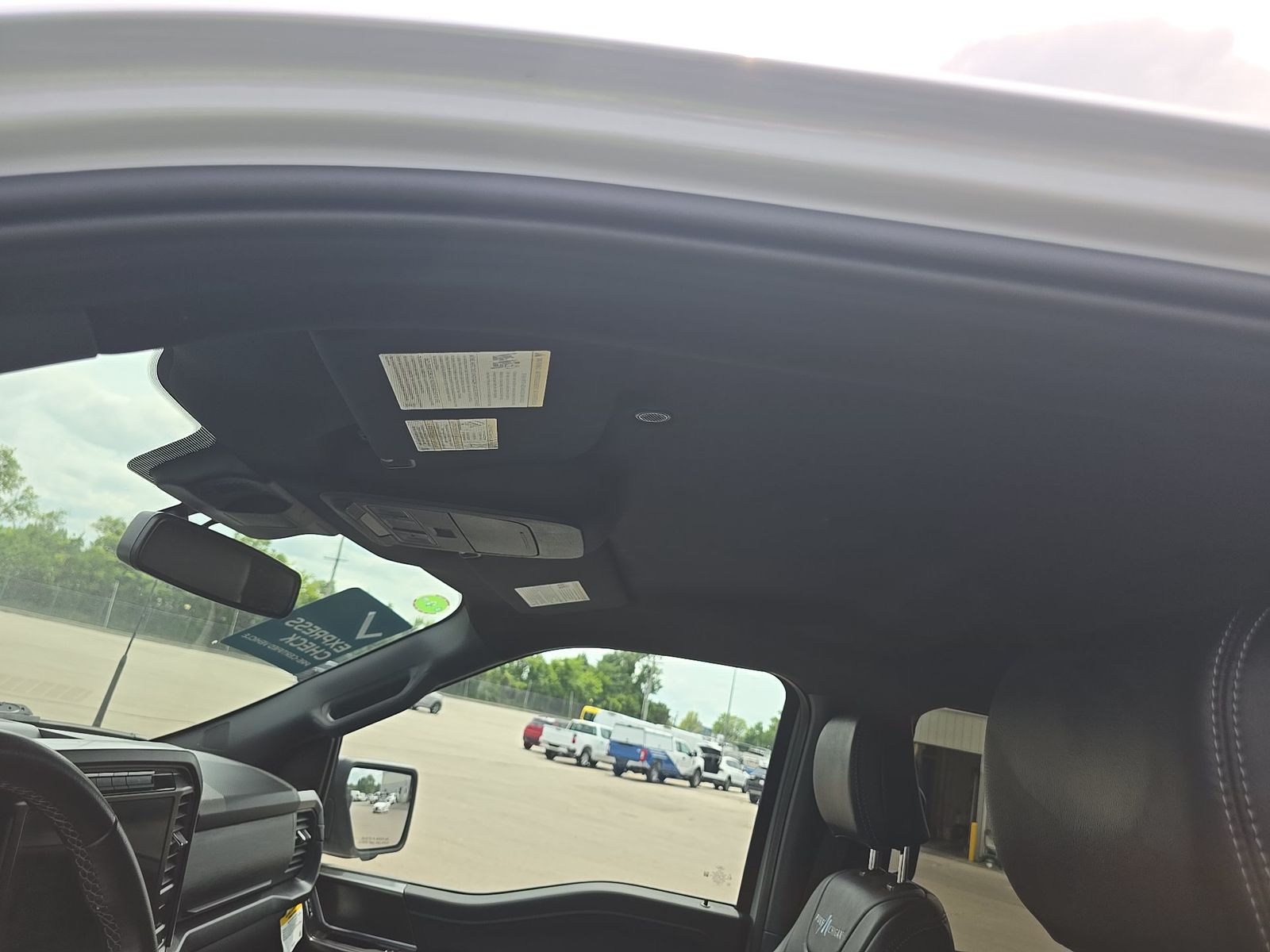 2024 Ford F-150 Hybrid XLT AWD