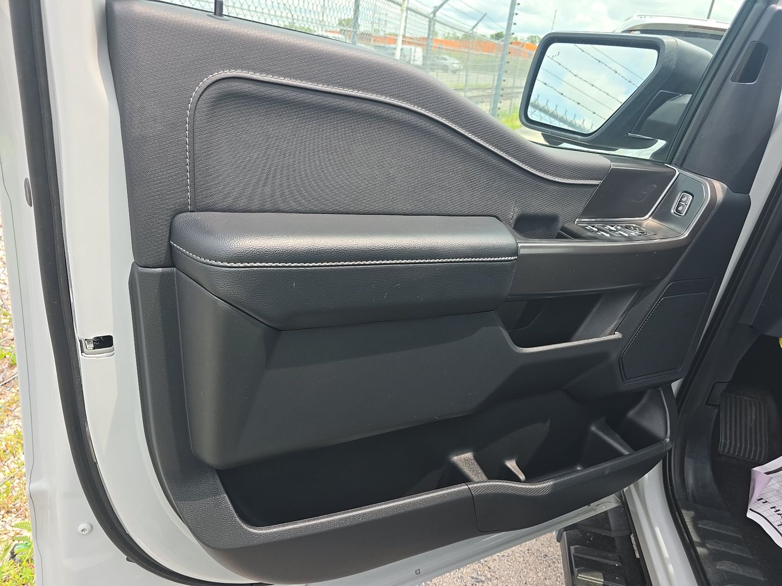 2024 Ford F-150 Hybrid XLT AWD