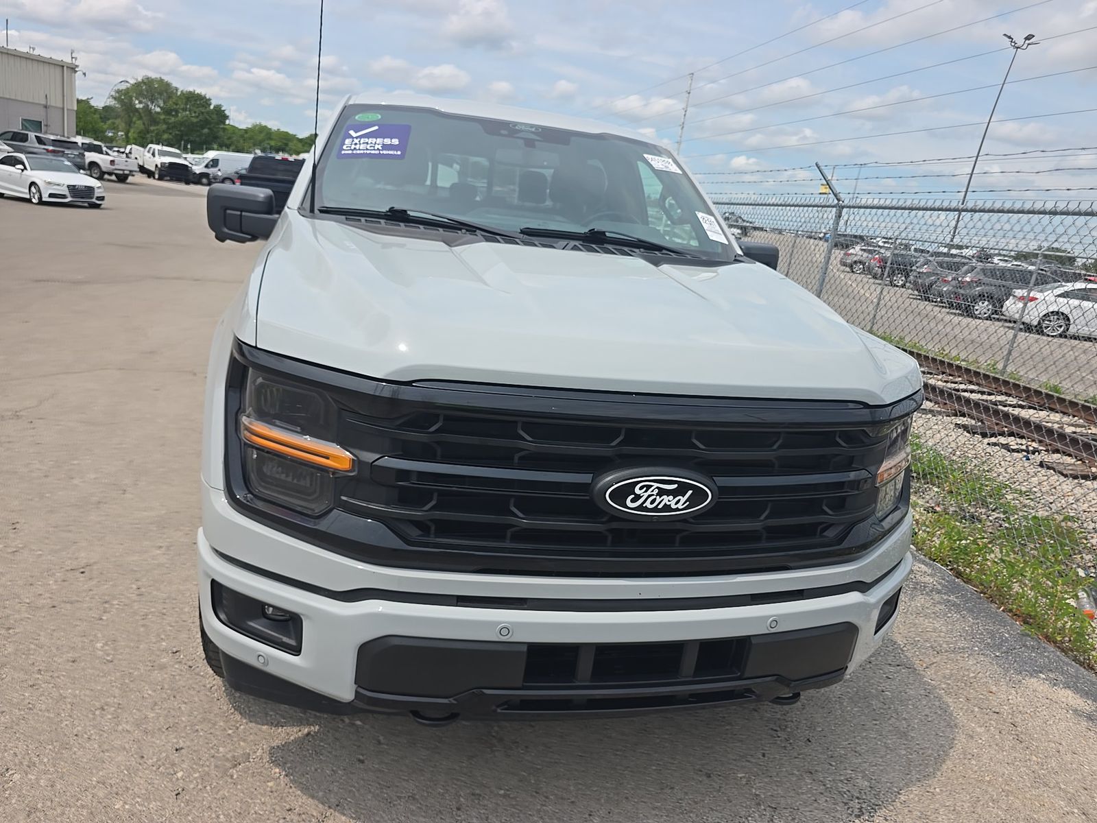 2024 Ford F-150 Hybrid XLT AWD