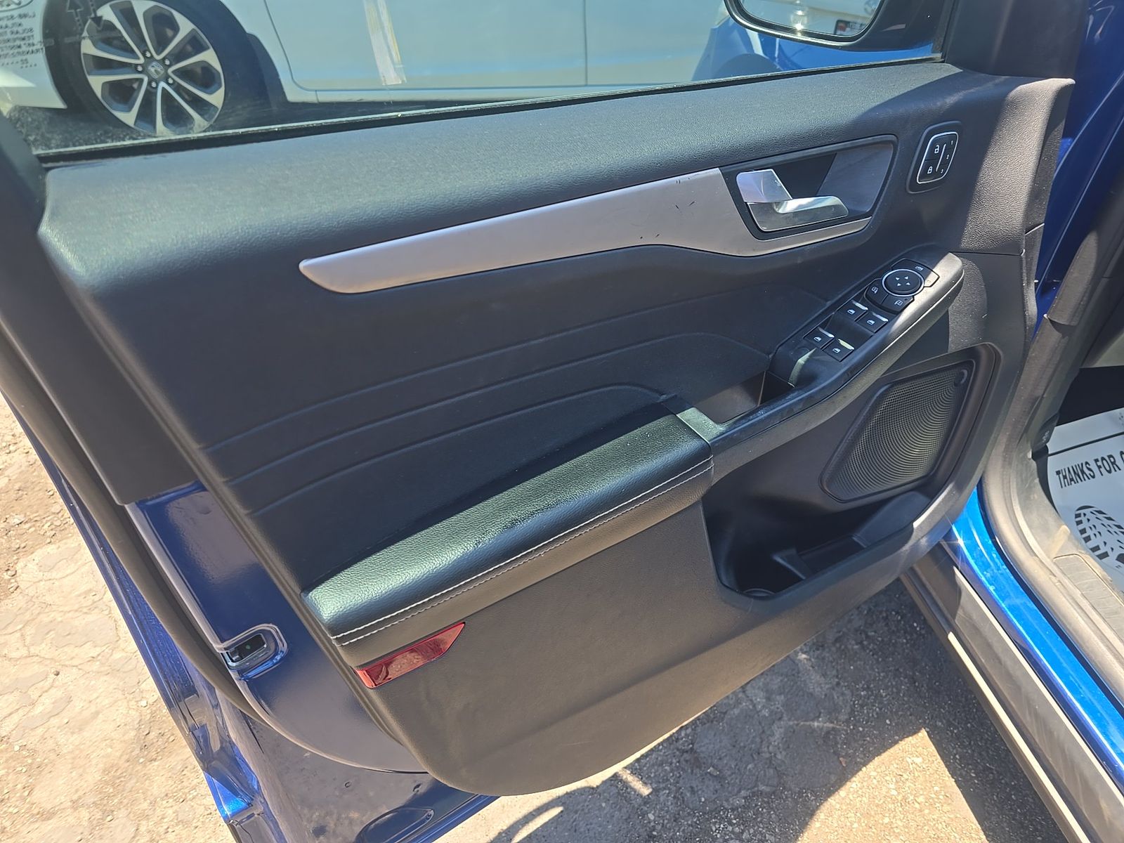 2022 Ford Escape SEL FWD