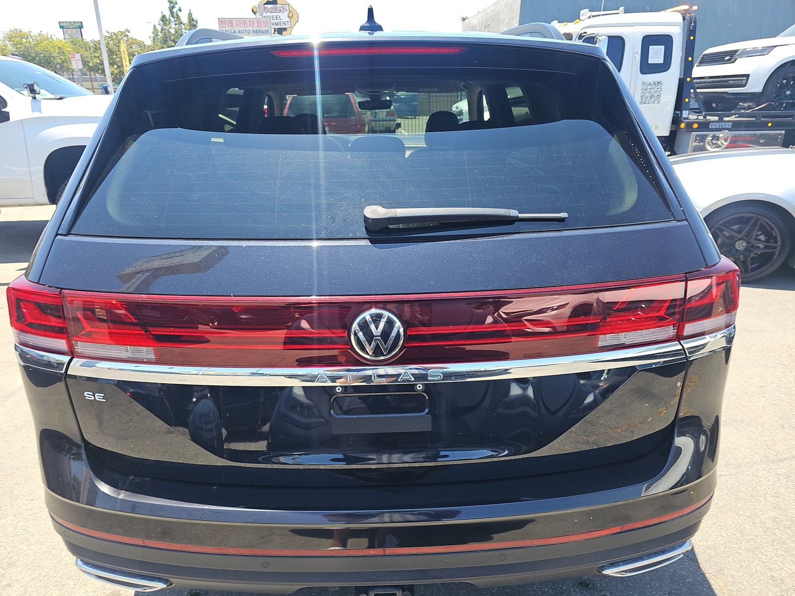 2024 Volkswagen Atlas 2.0T SE FWD