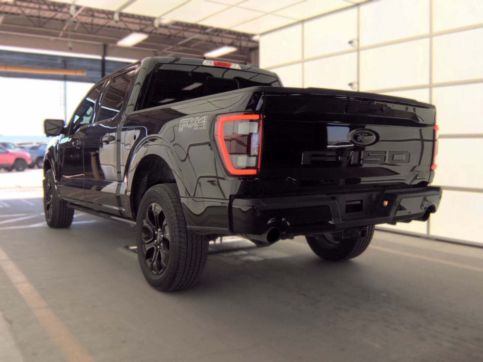2023 Ford F-150 Lariat AWD