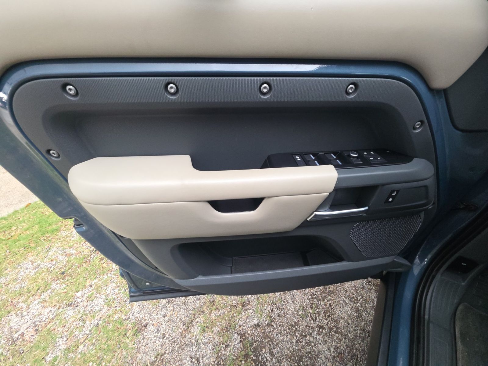 2020 Land Rover Defender 110 S AWD