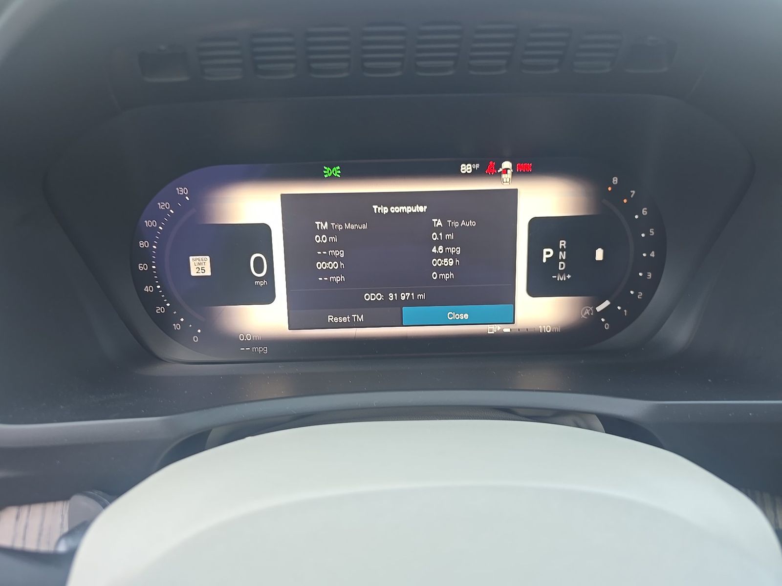 2023 Volvo XC90 B6 Plus AWD