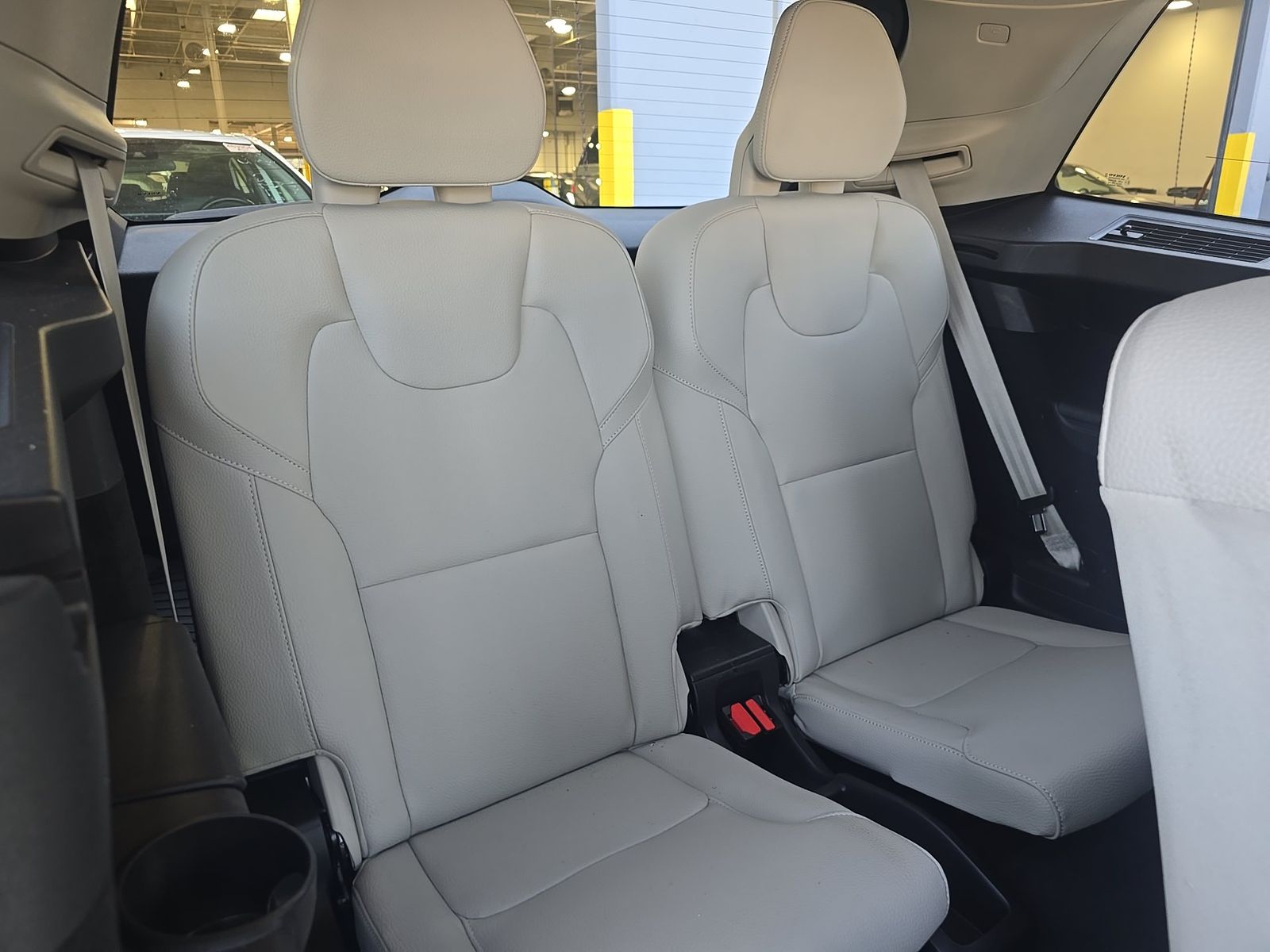 2023 Volvo XC90 B6 Plus AWD