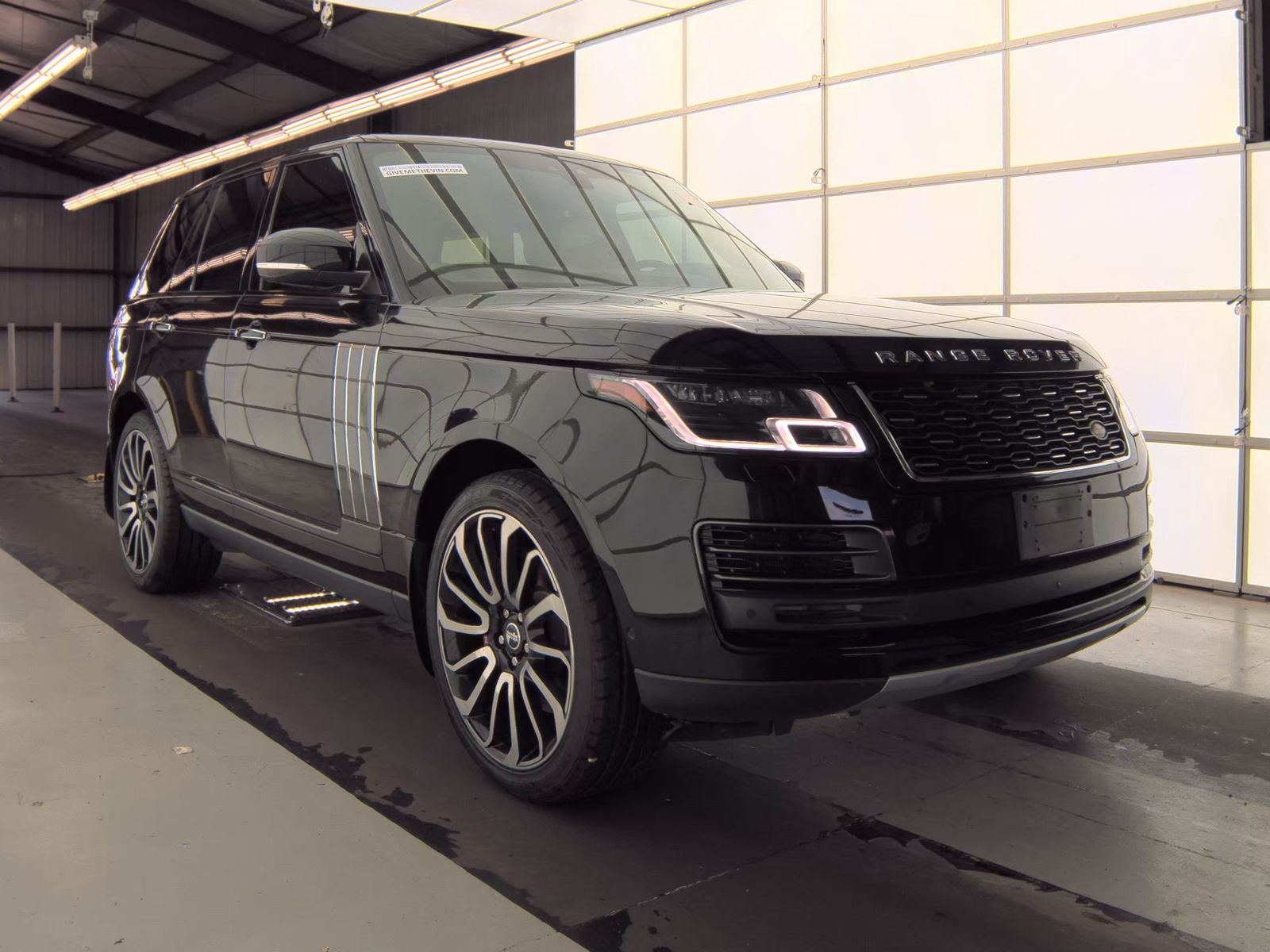 2022 Land Rover Range Rover SV Autobiography Dynamic AWD