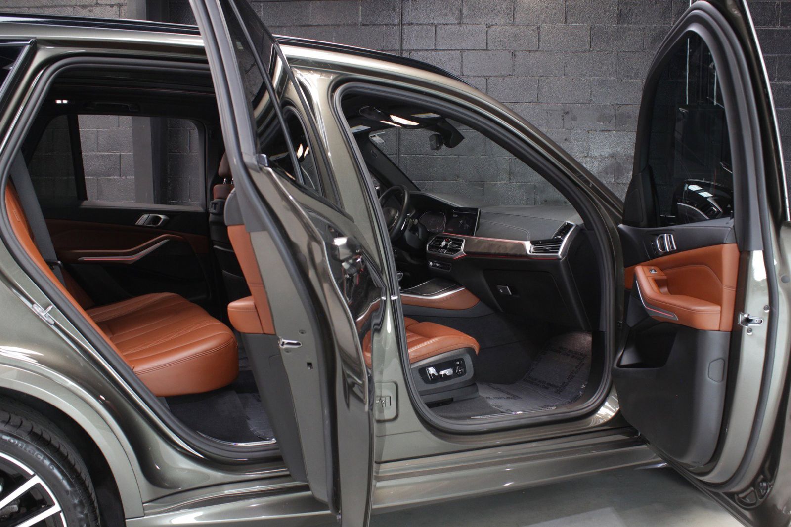 2021 BMW X5 sDrive40i RWD