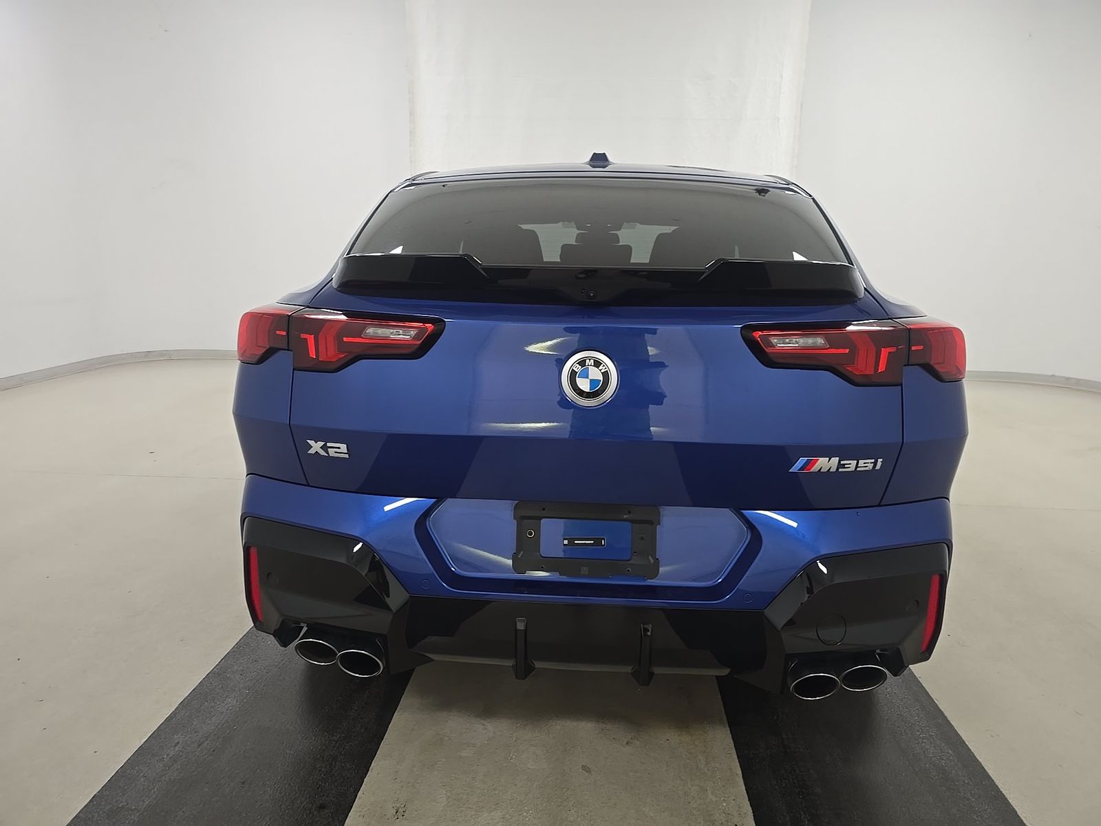 2025 BMW X2 M35i AWD