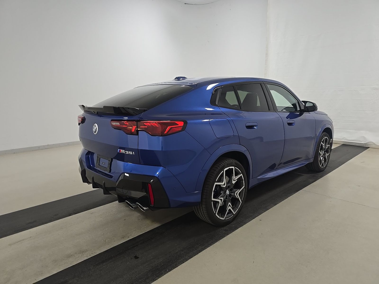 2025 BMW X2 M35i AWD