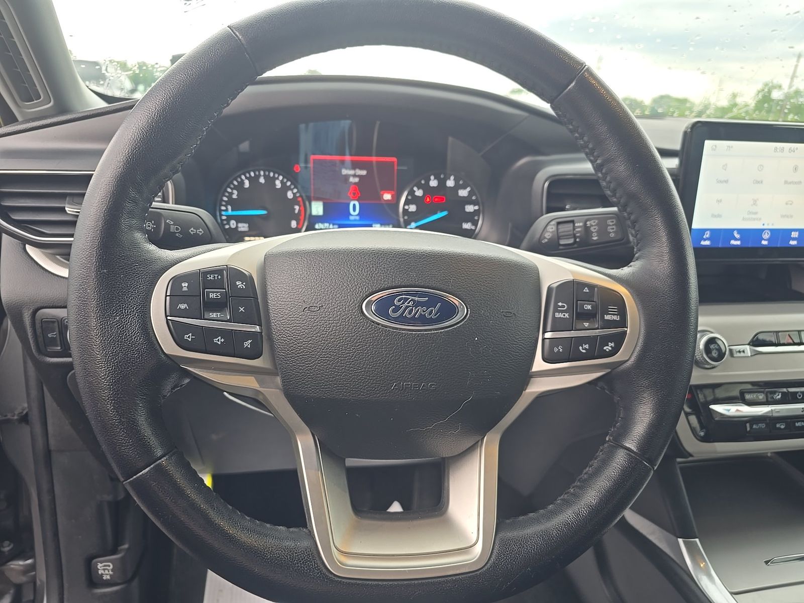 2023 Ford Explorer XLT AWD