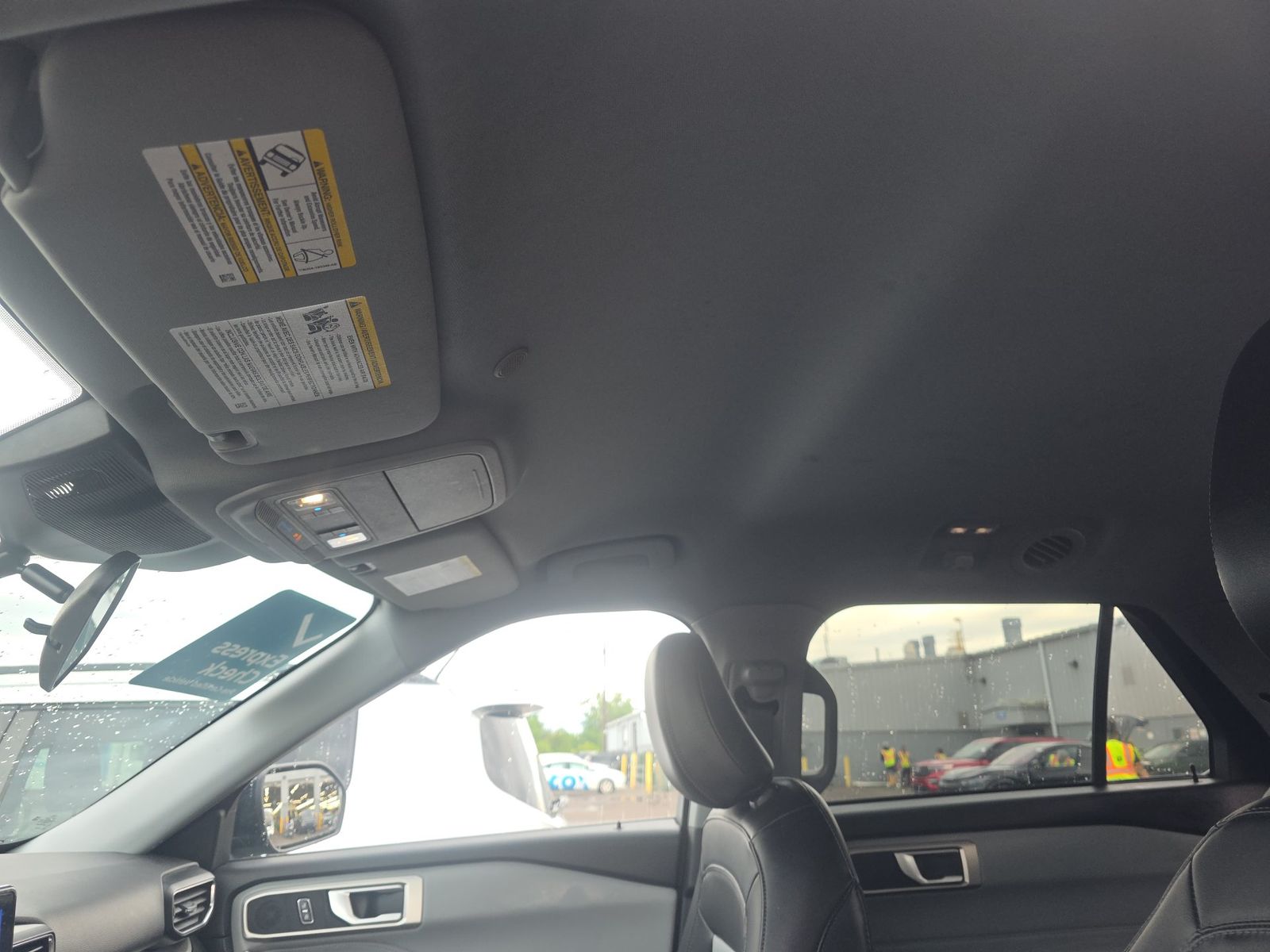 2023 Ford Explorer XLT AWD