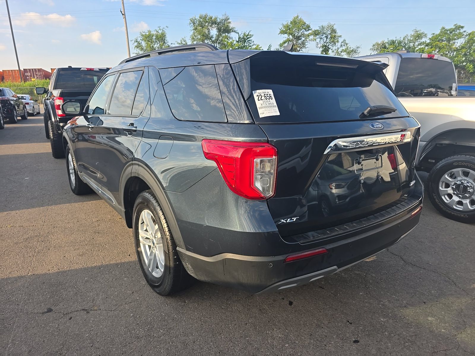 2024 Ford Explorer XLT AWD