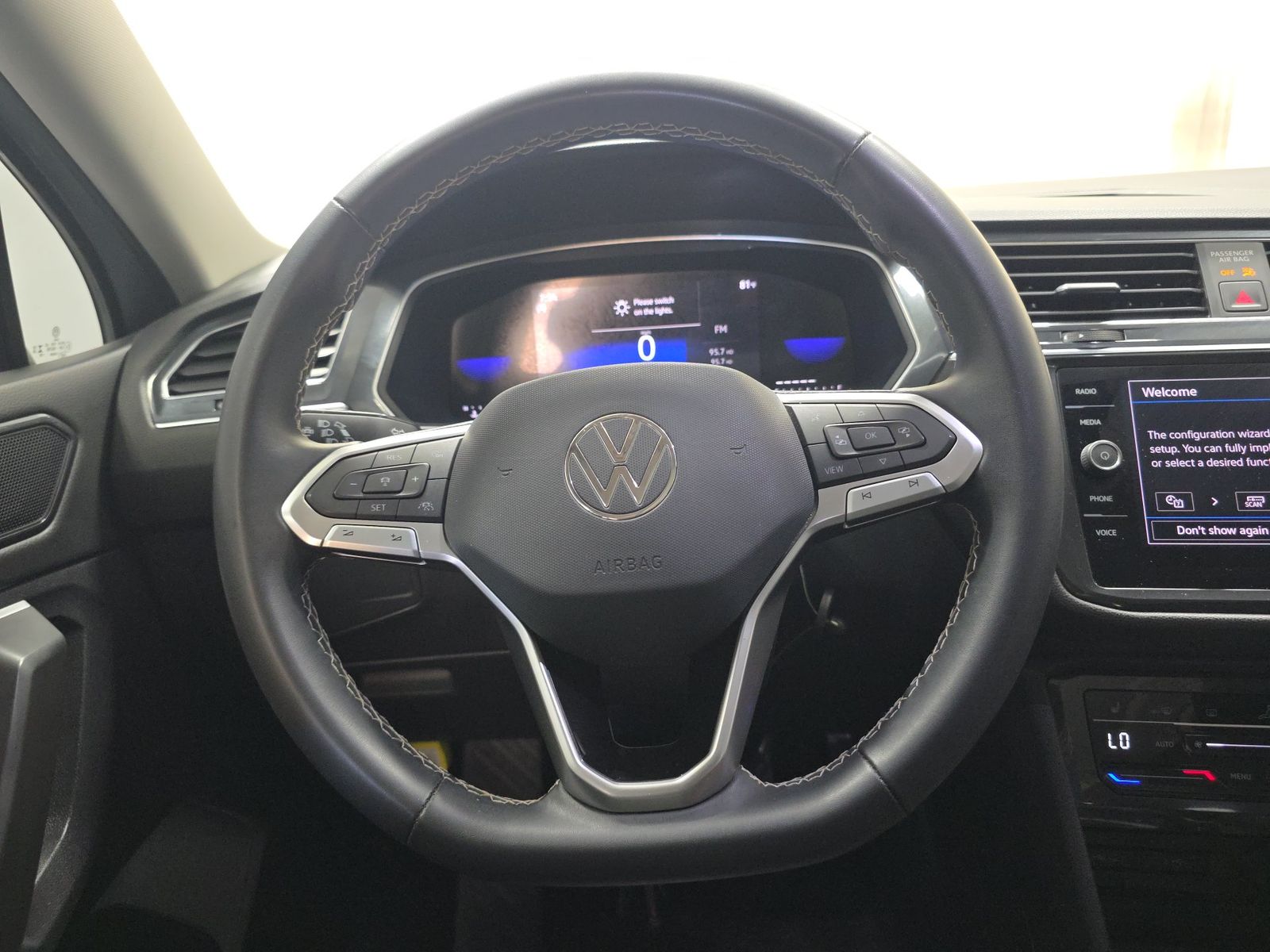 2023 Volkswagen Tiguan 2.0T SE FWD