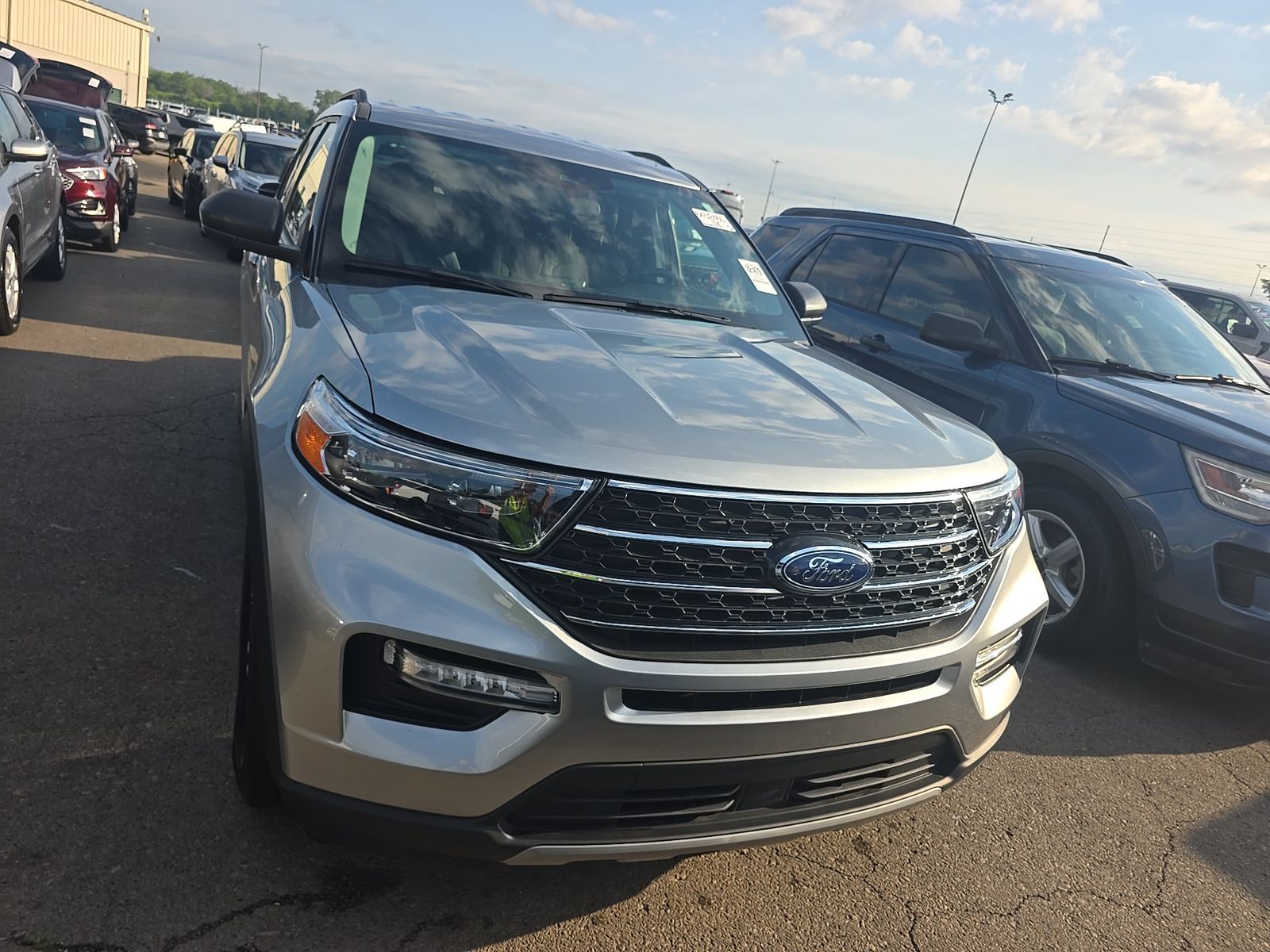 2024 Ford Explorer XLT AWD