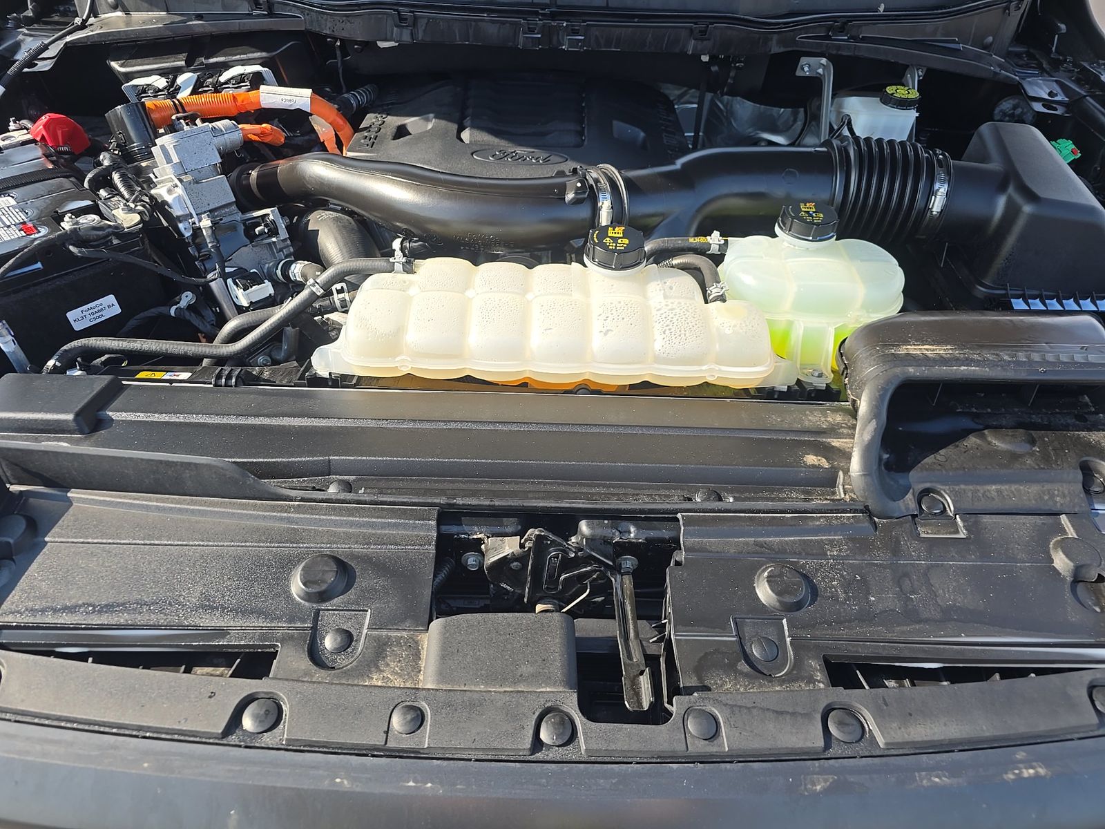 2023 Ford F-150 Hybrid XLT AWD